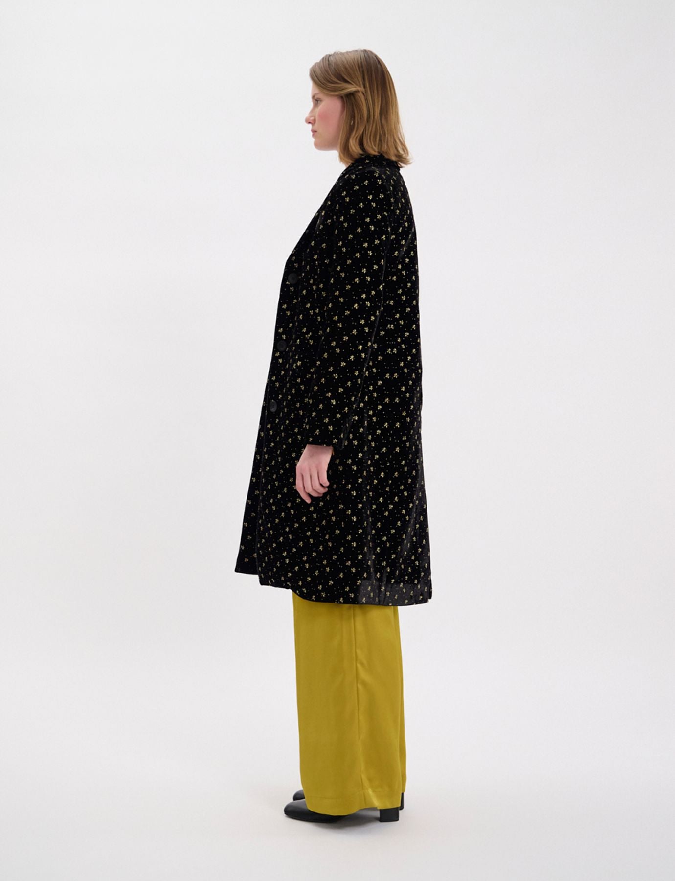 Manteau Franck en velours lisse noir, imprimé doré