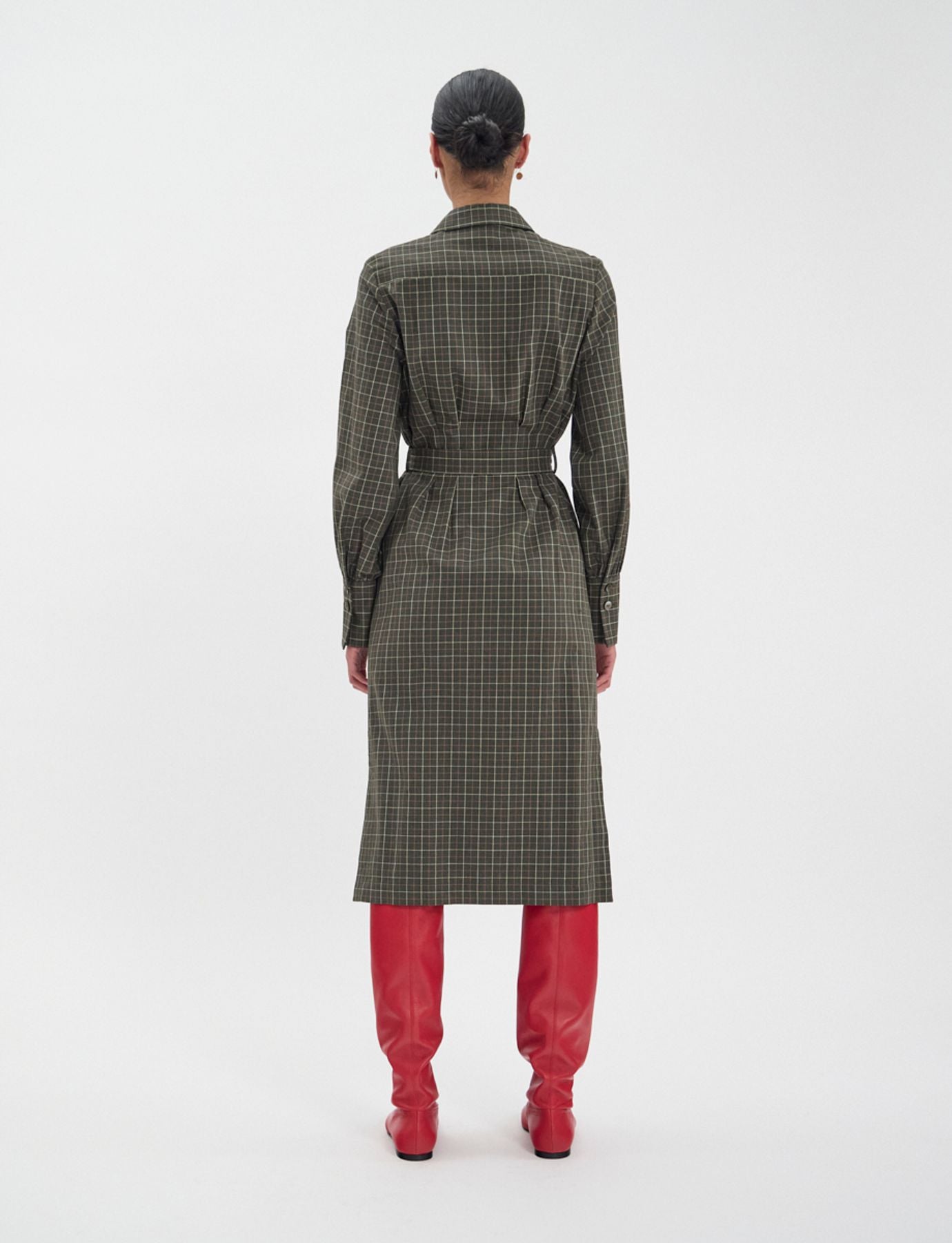 Kleid Rosabella aus khakifarbener Baumwolle mit Karos