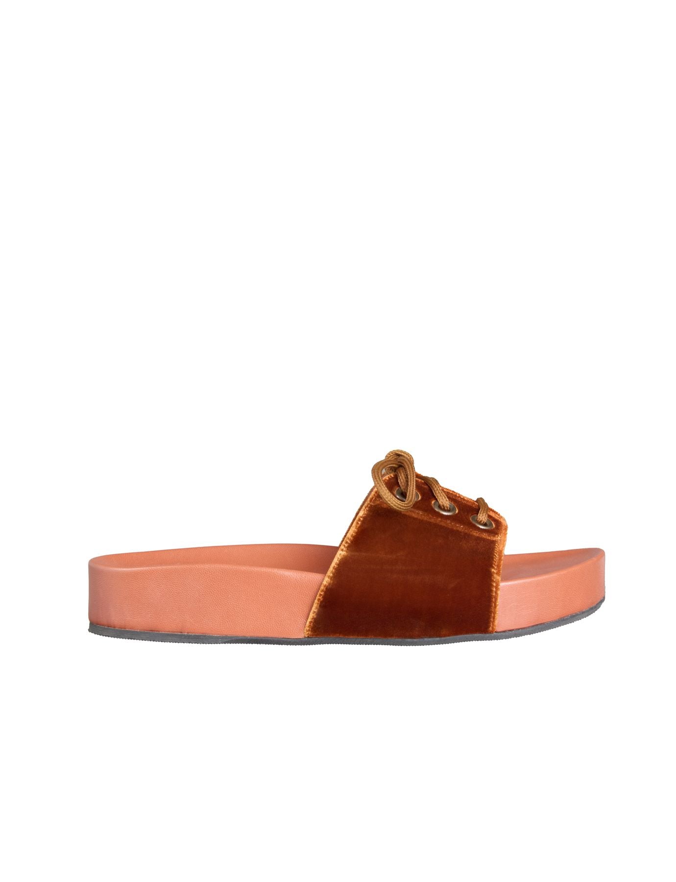 Mule with laces