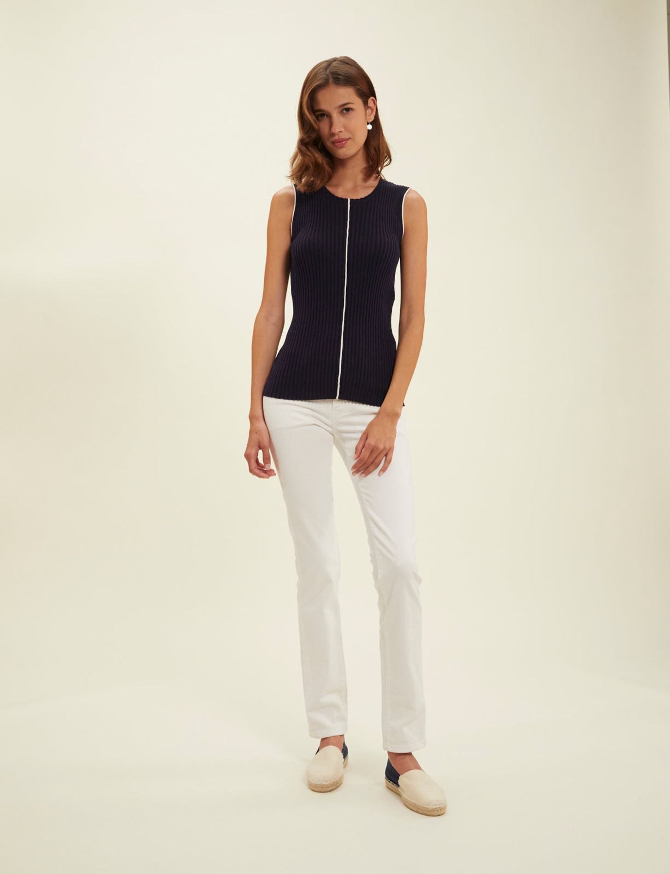 Léonie navy tank top