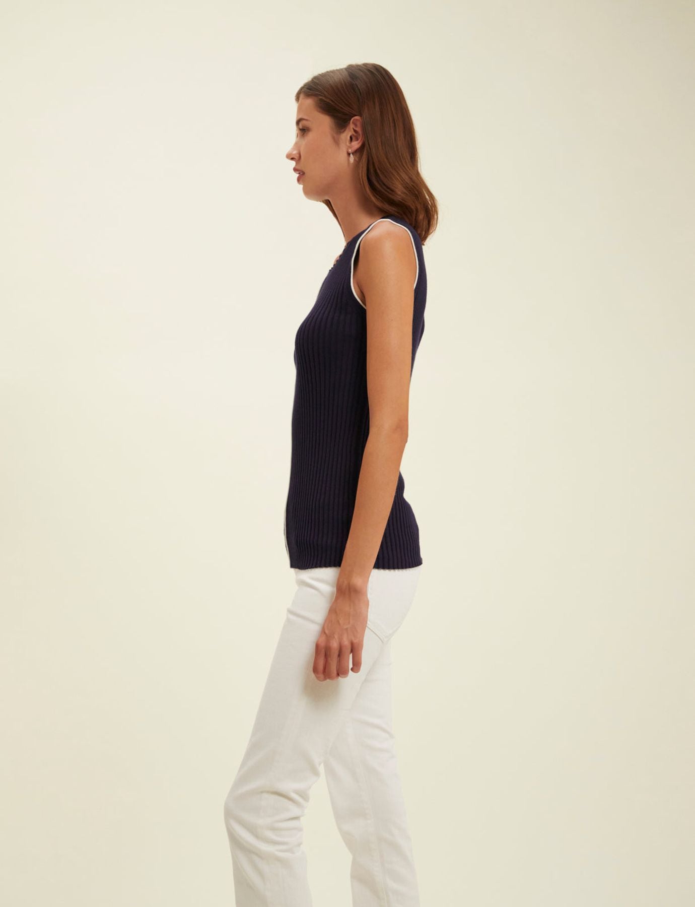 Léonie navy tank top