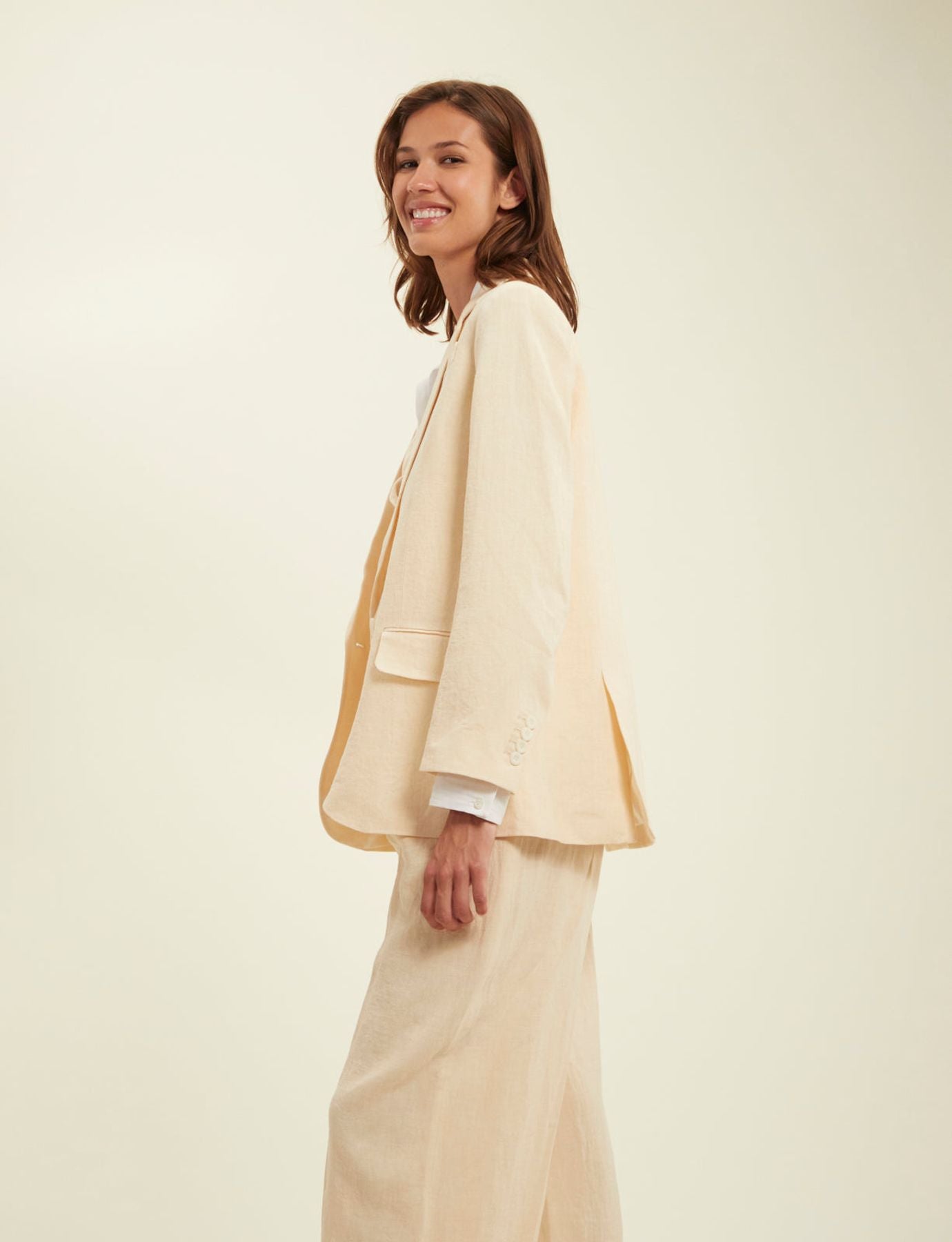 Bruna ecru linen jacket