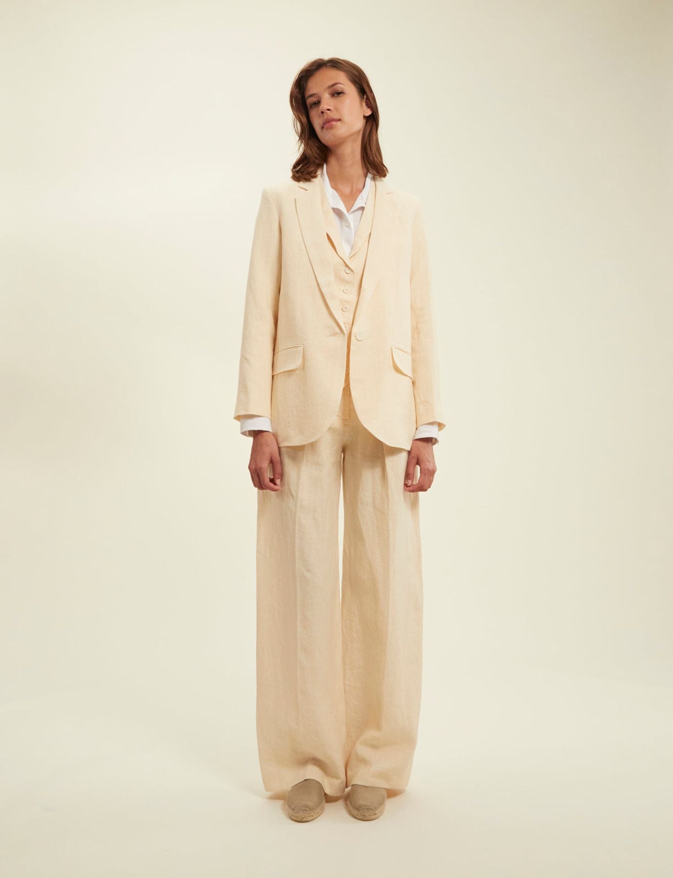 Bruna ecru linen jacket