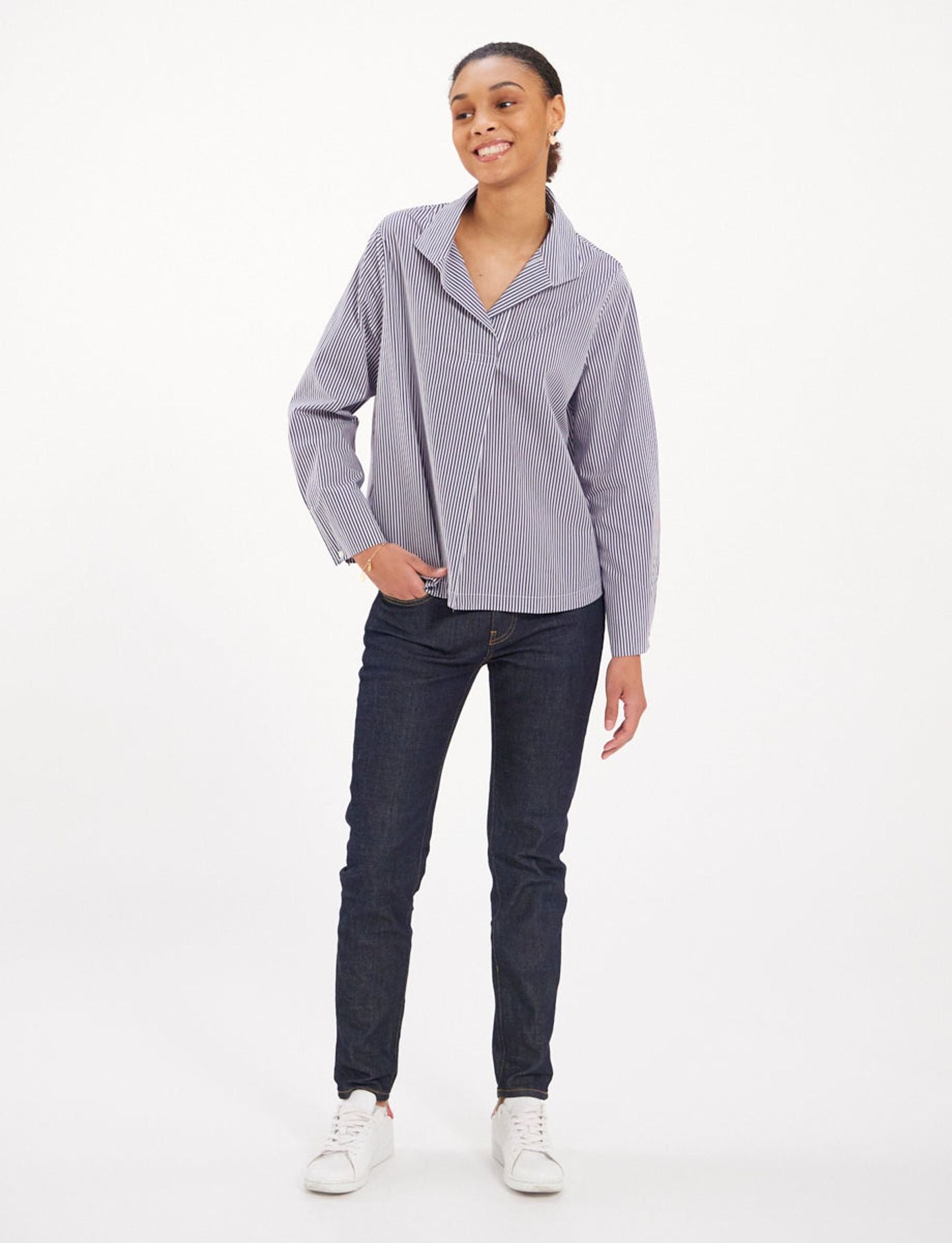 Top Noa gestreift marine/weiß