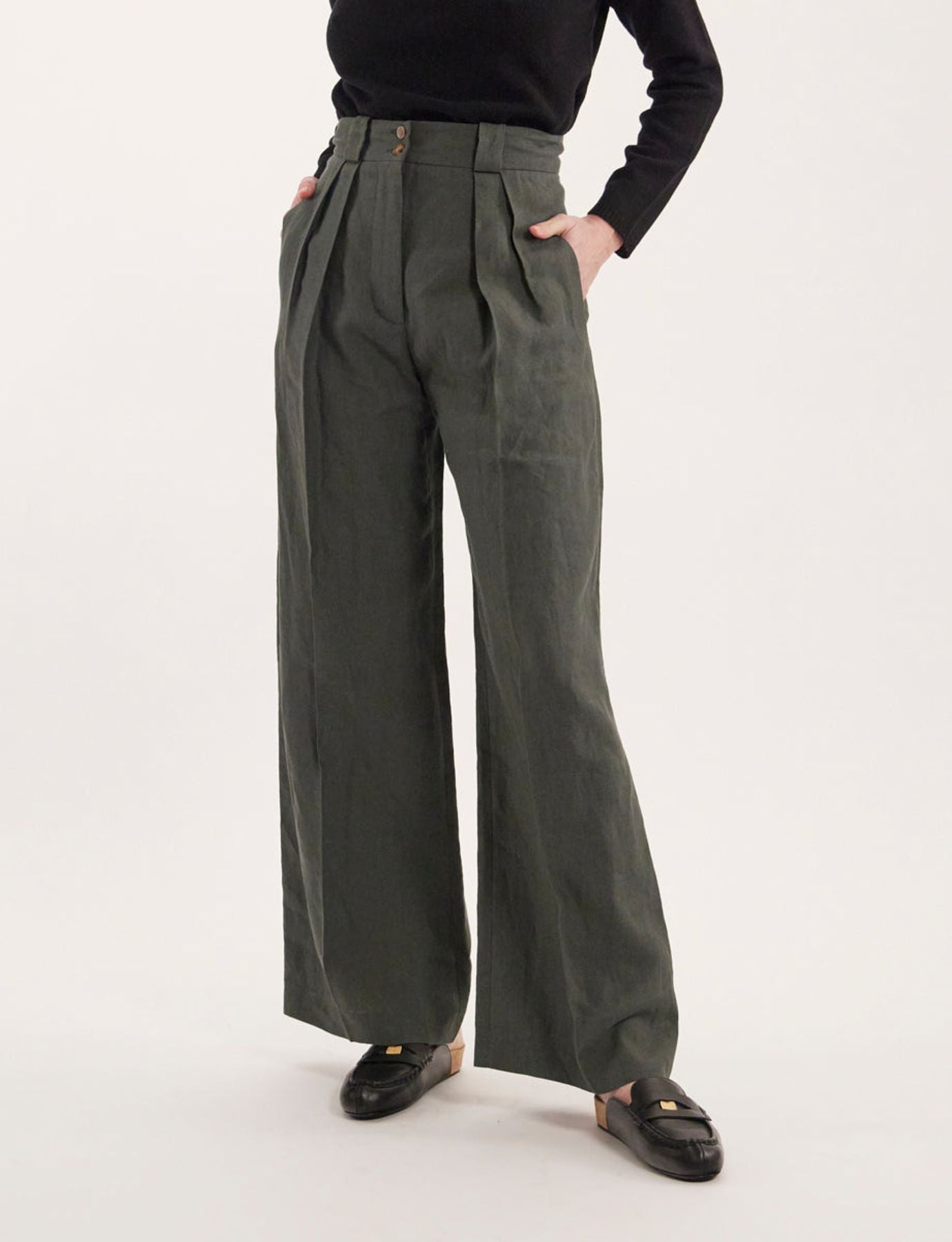 Pantaloni Marlène in lino verde scuro