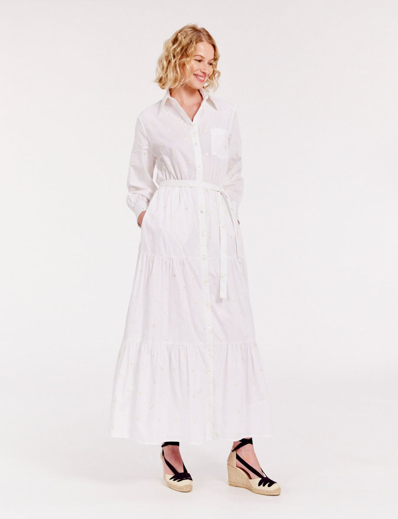 Lena long dress with white ruffles and embroidered fabric