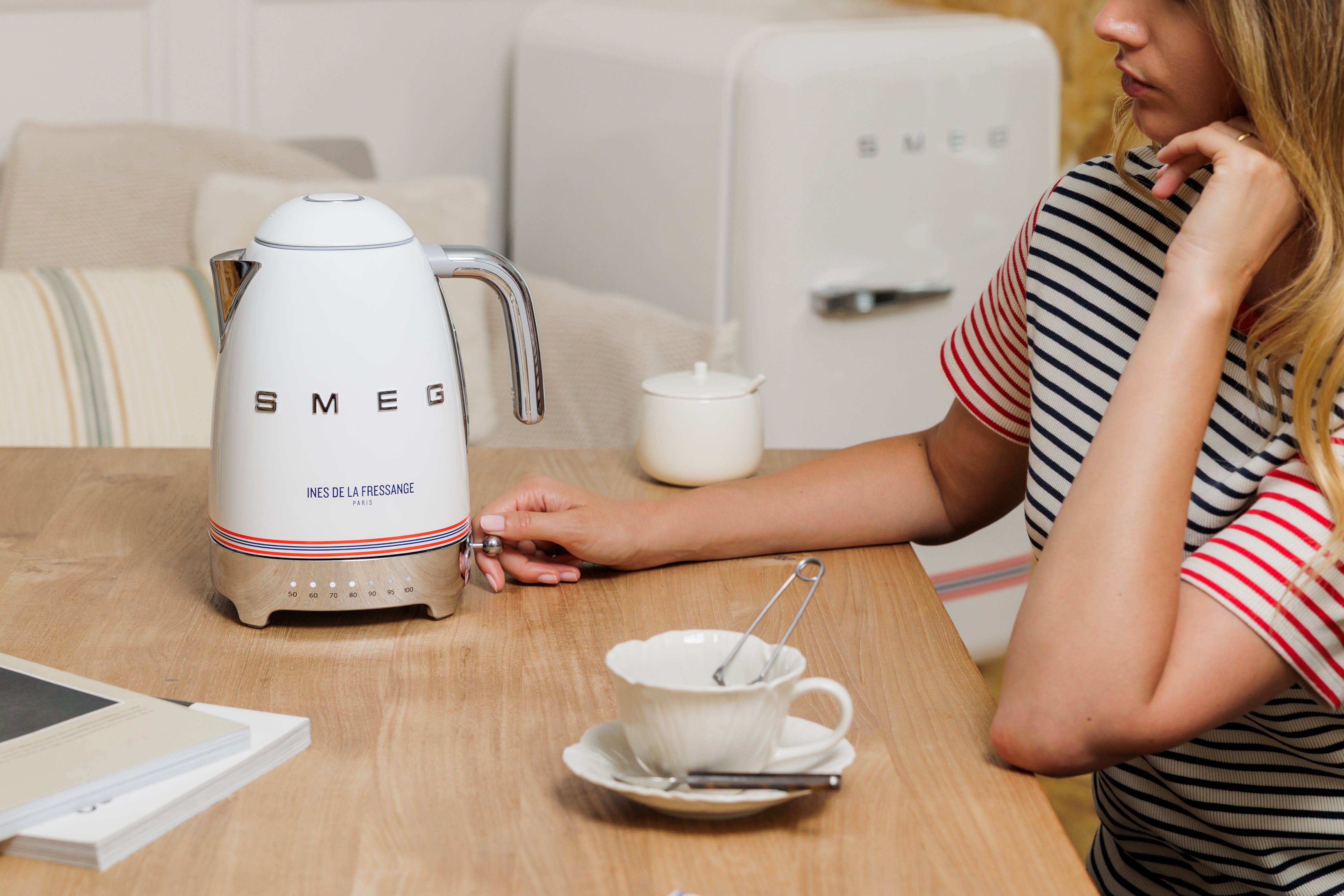 Bouilloire SMEG x Ines de la Fressange