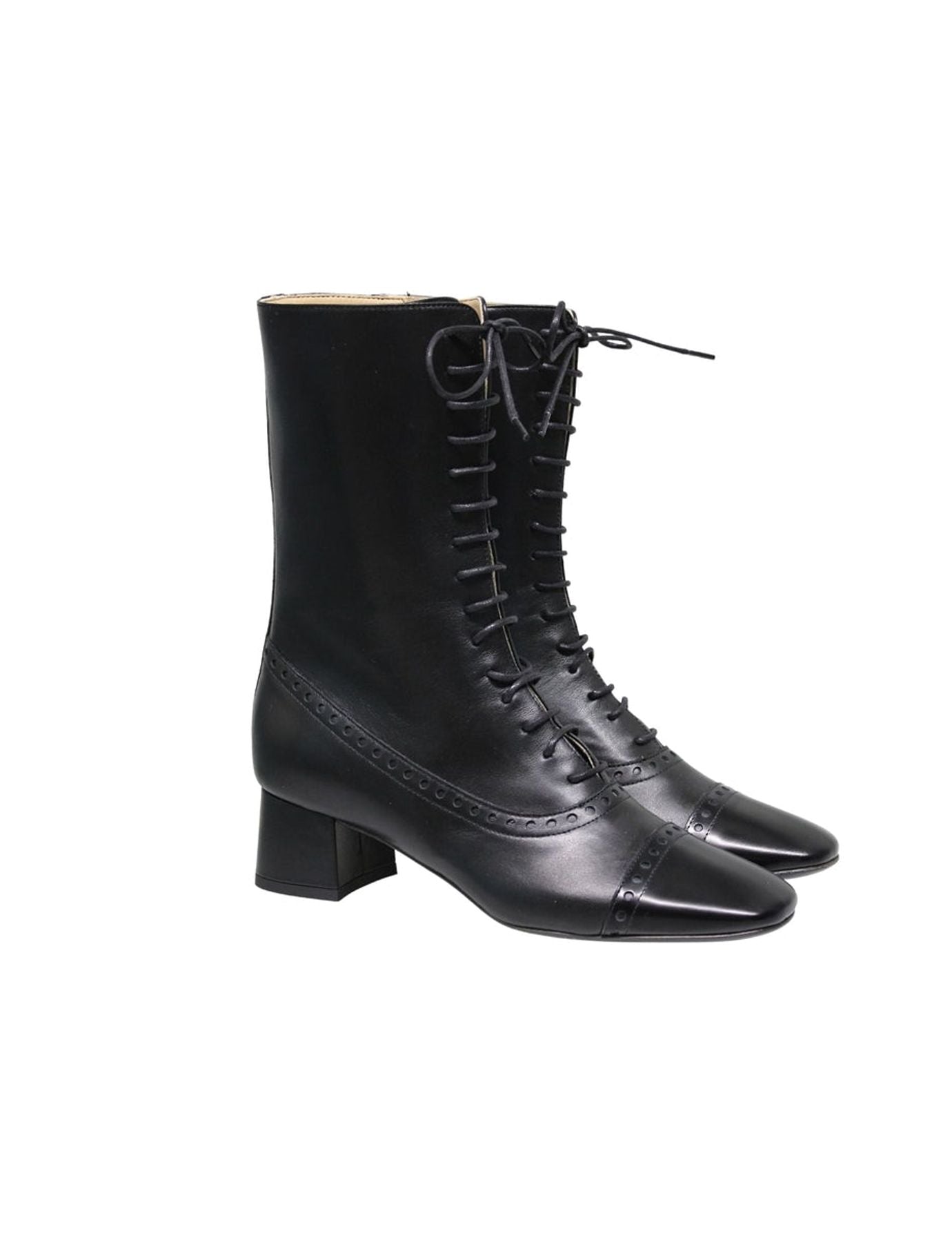 Bottes hautes à lacets
