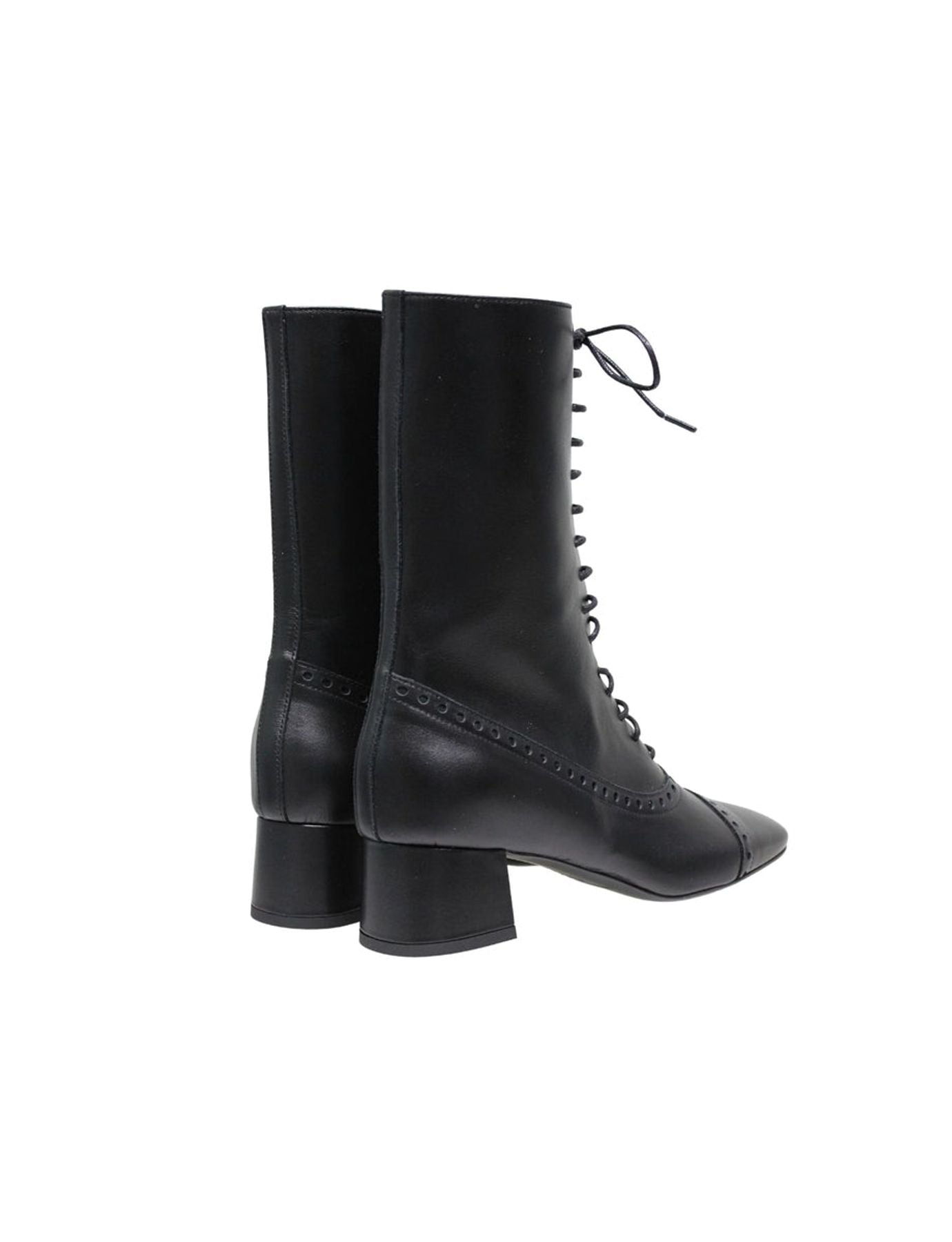 Bottes hautes à lacets
