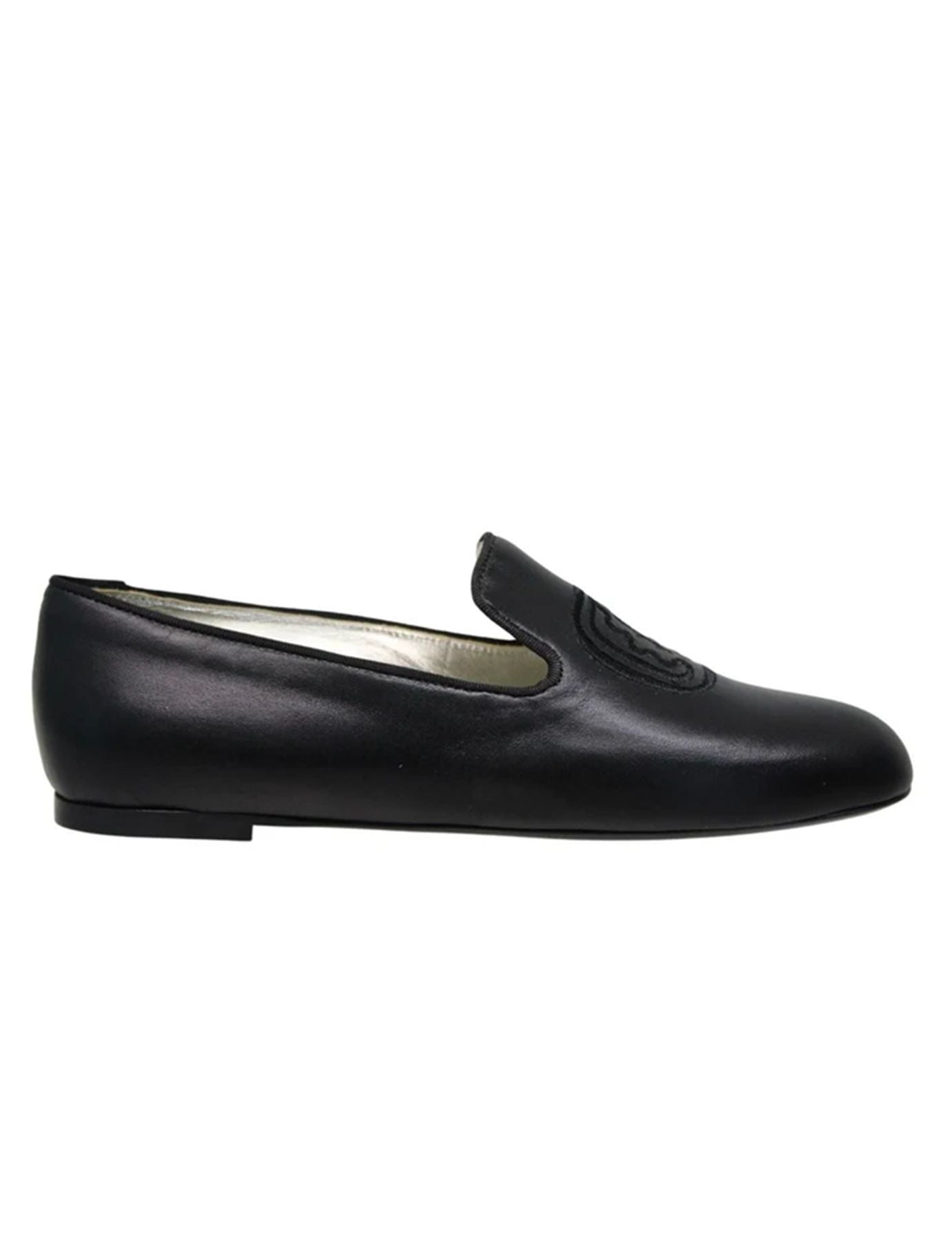 Mocasín Callie bordado en piel negra