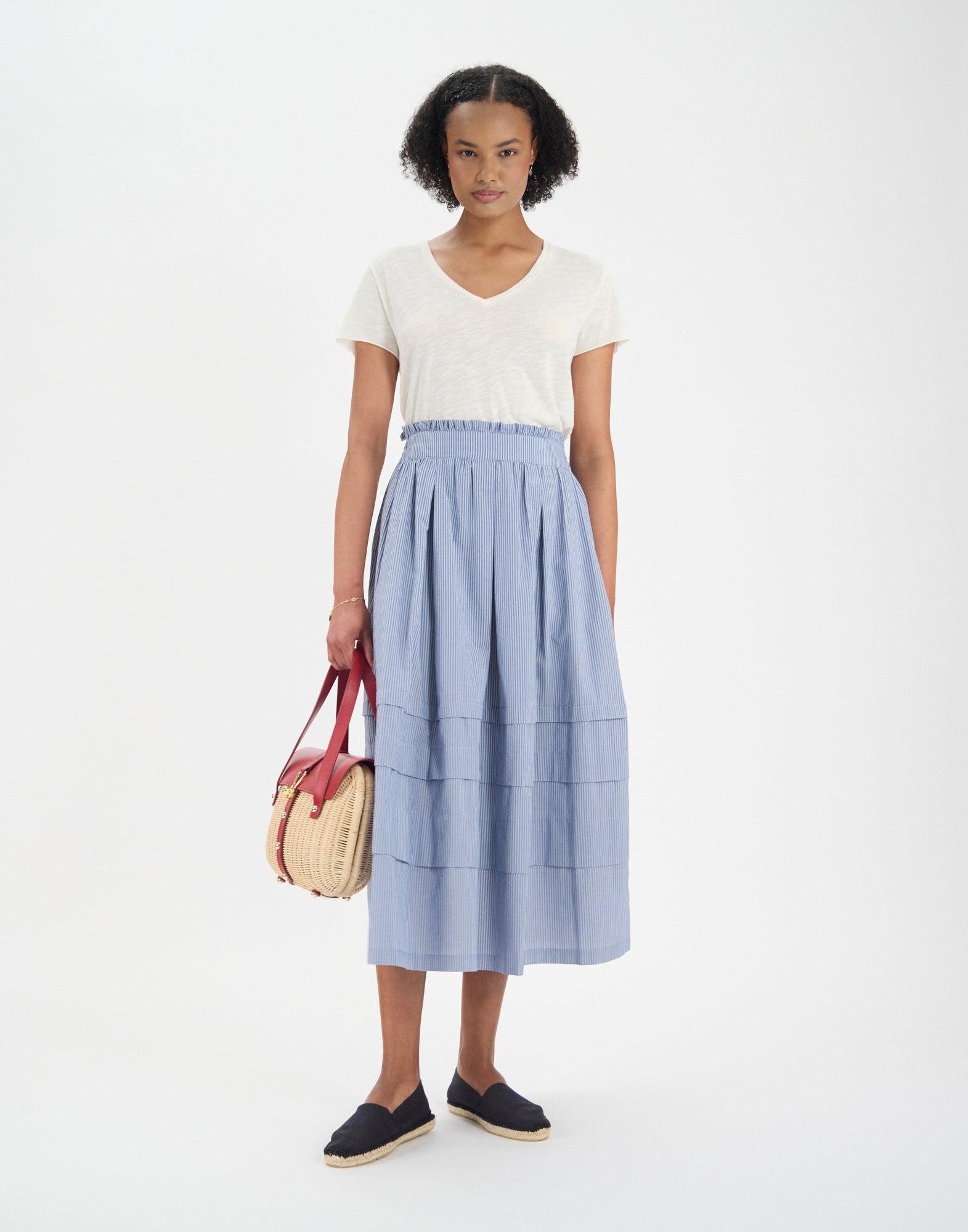 Héloïse blue skirt