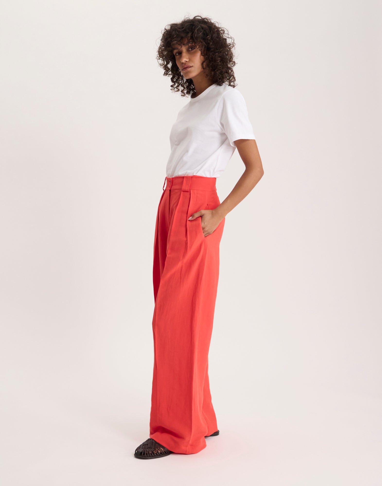 Red Marlène trousers