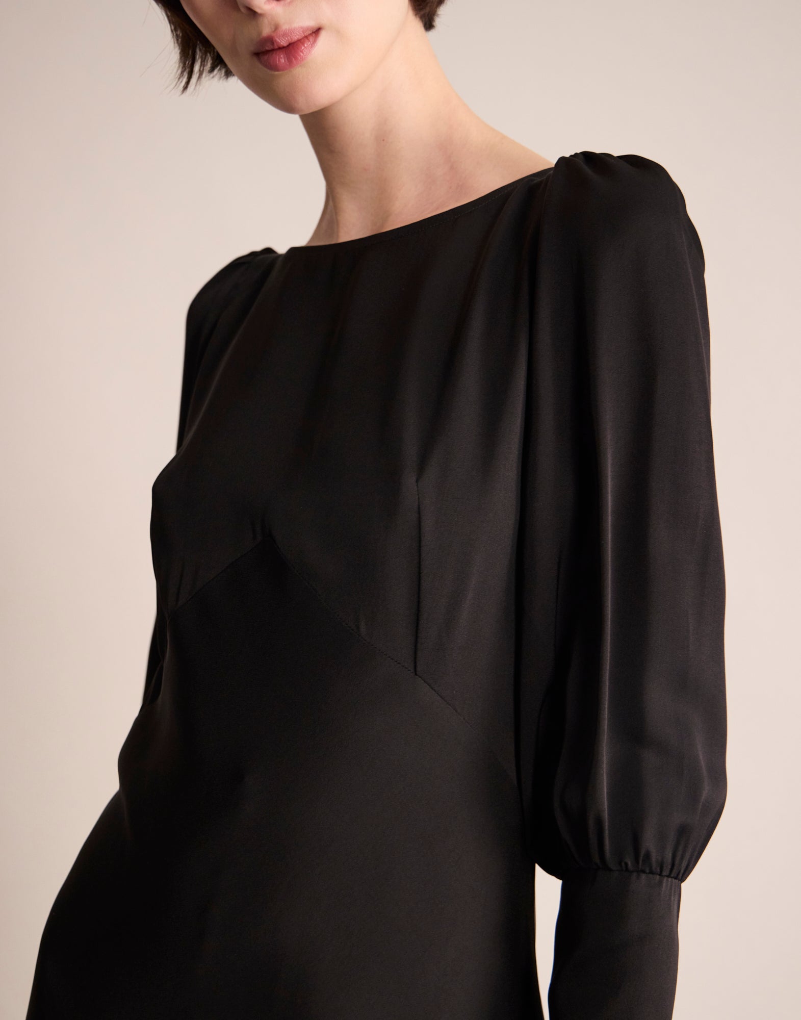 Black Alberta dress