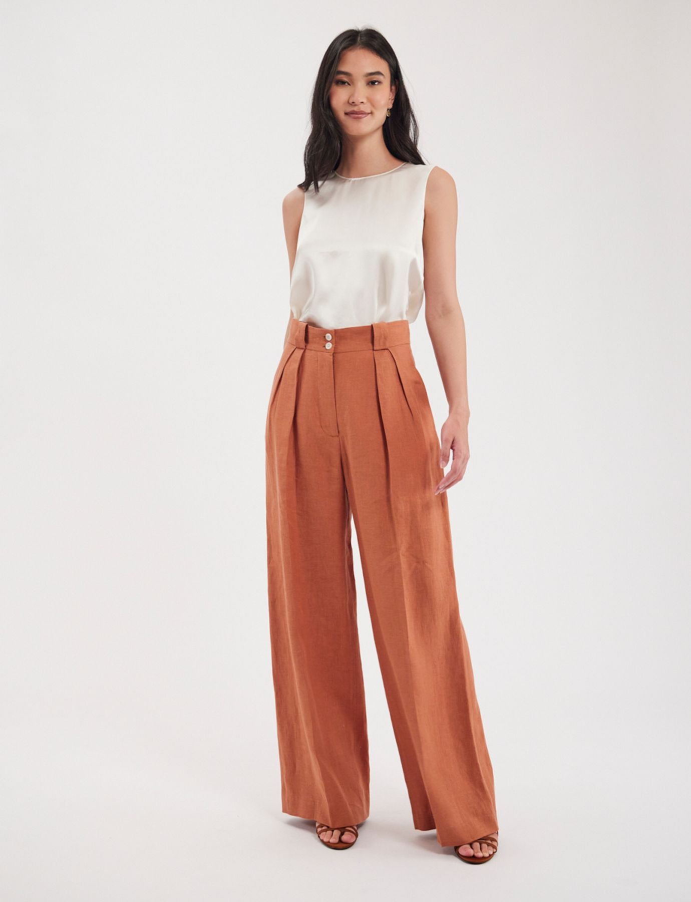 Pantalon Marlène en lin caramel