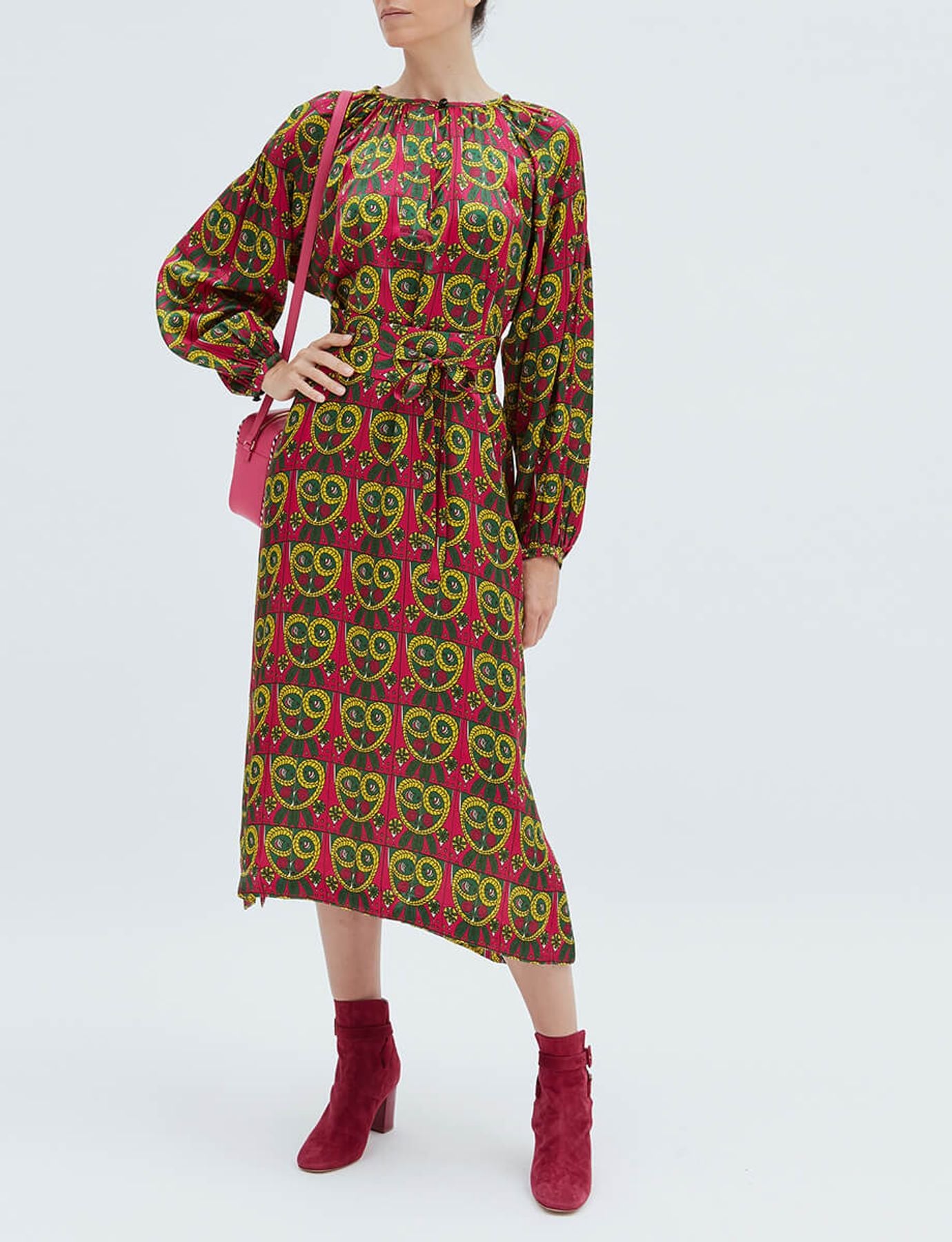 Flora dress in green masquerade silk