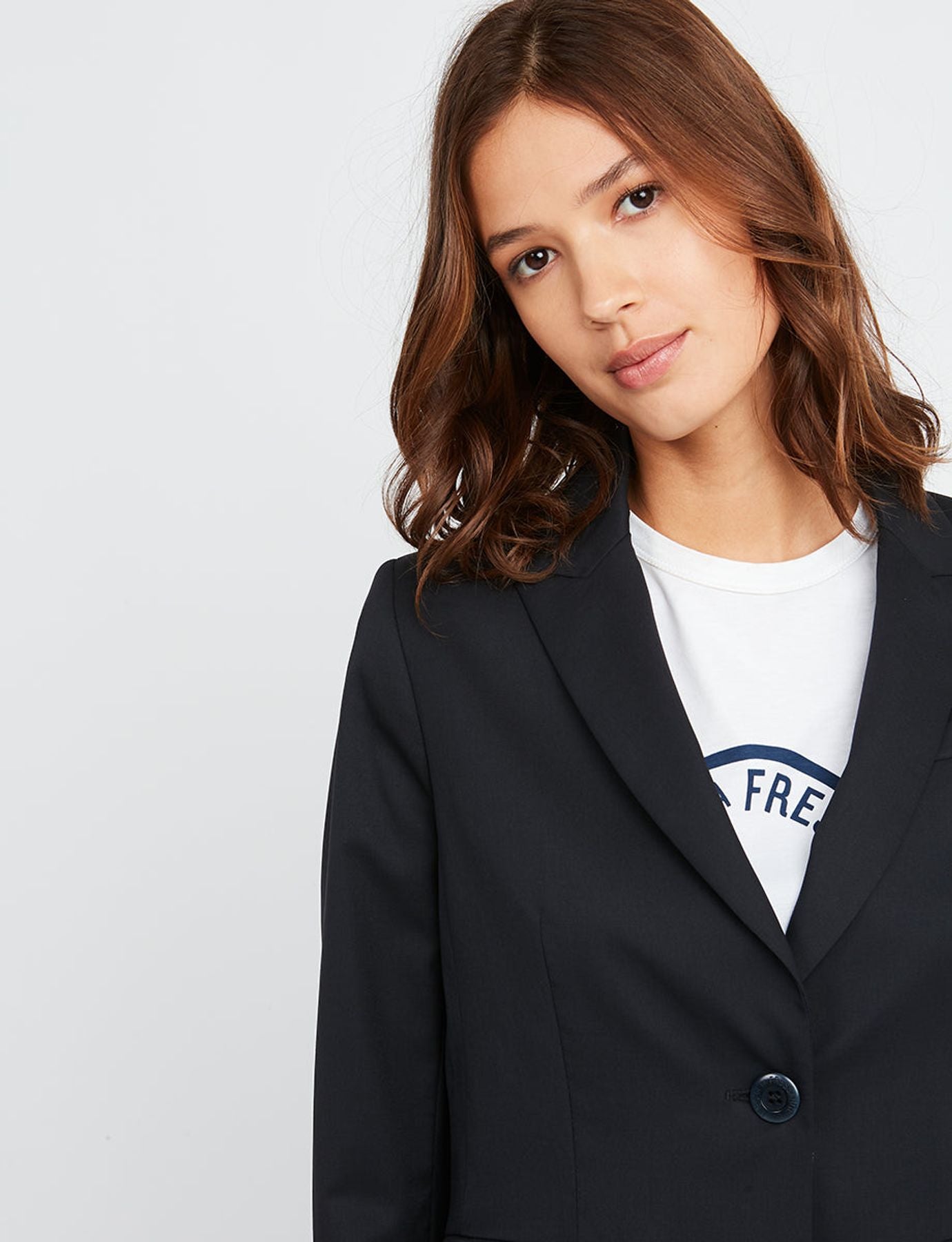 Nicoletta navy blue jacket no longer in use