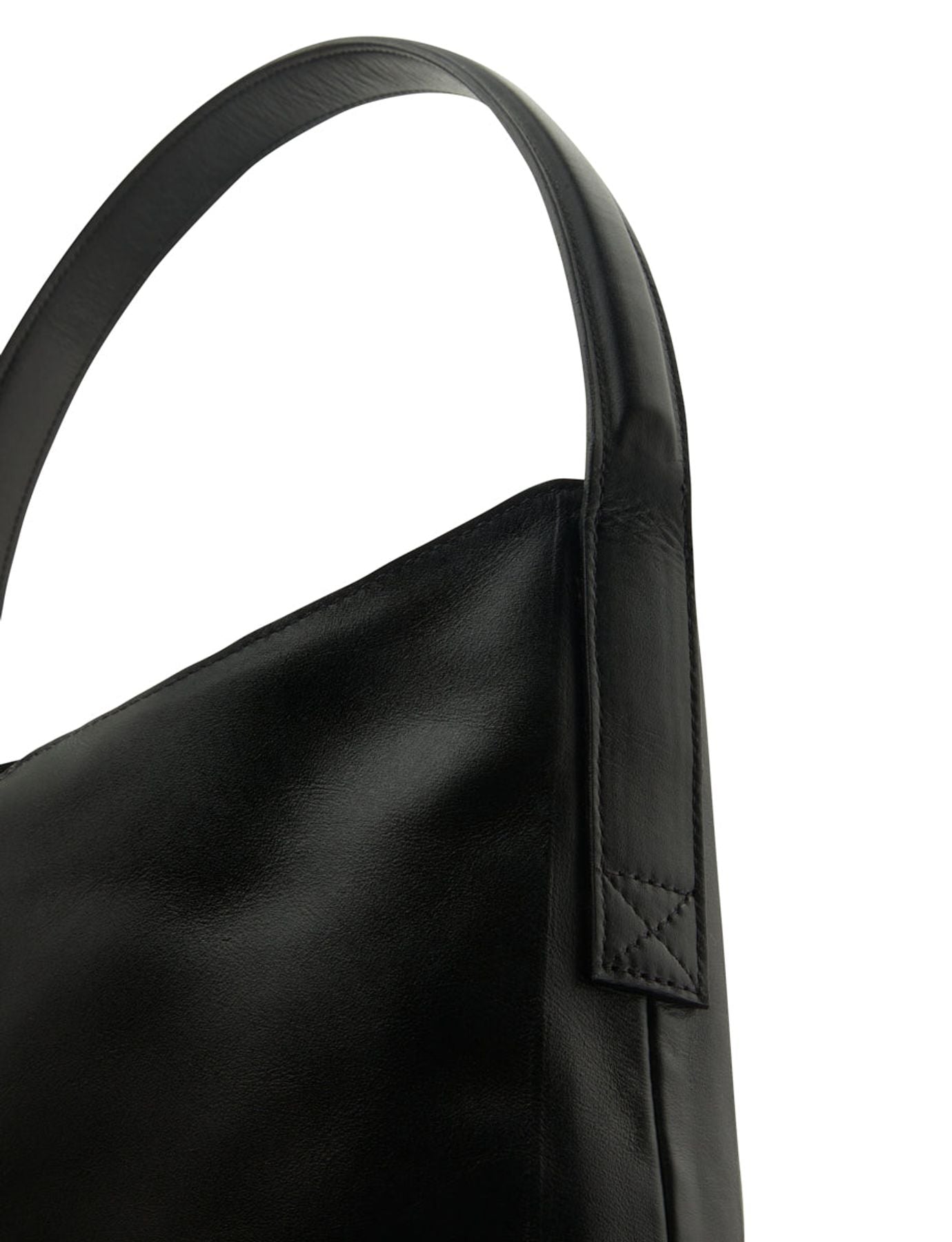 Bolso Léonore, talla M, cuero negro