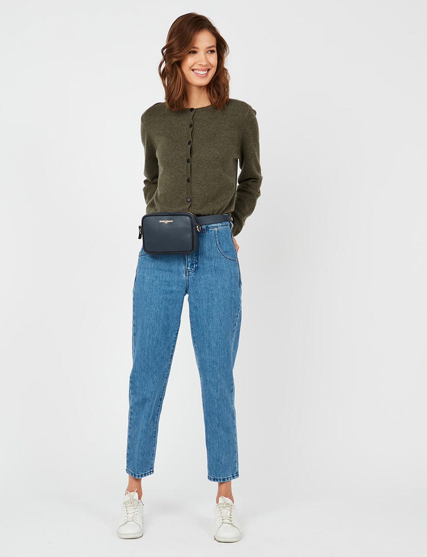 Banane Marcia Leder marineblau schwarzer Rand