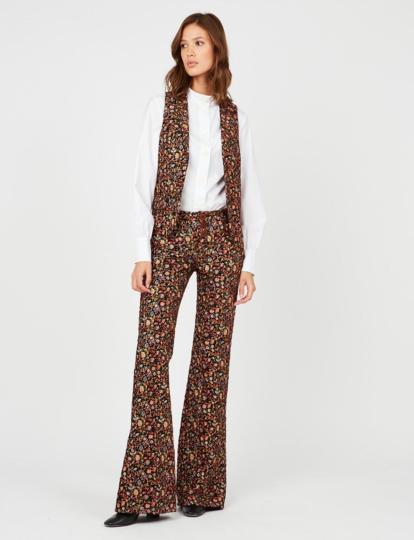 Brown embroidered Robinson waistcoat