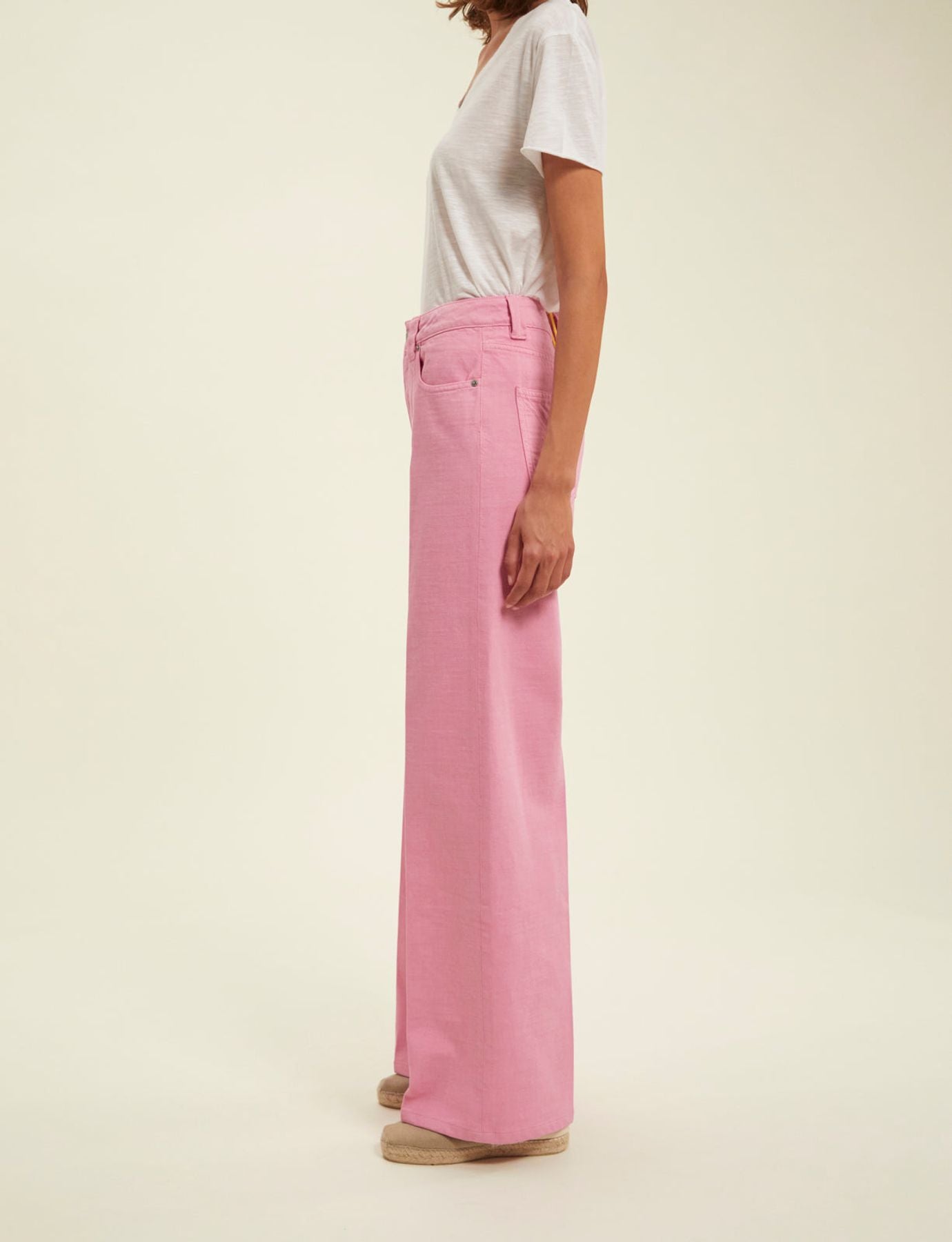 Jean Mara rose x Notify
