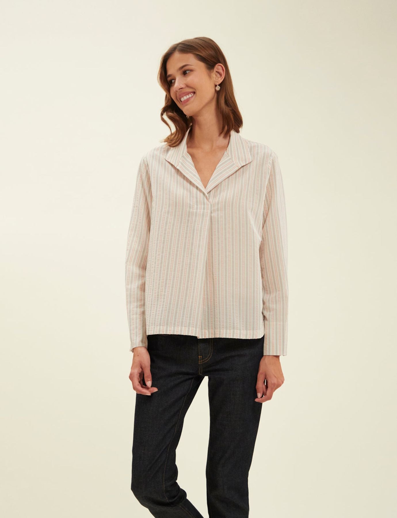 Noa blouse in ecru with stripes