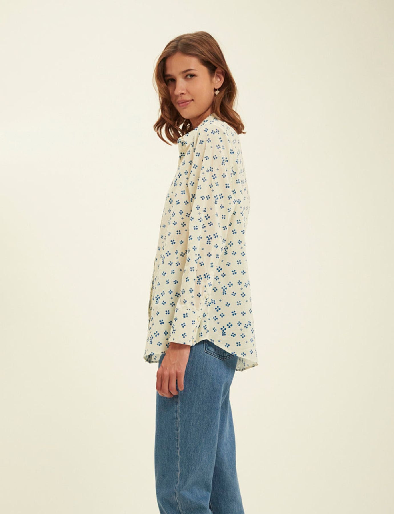 Maureen Lucky blue shirt