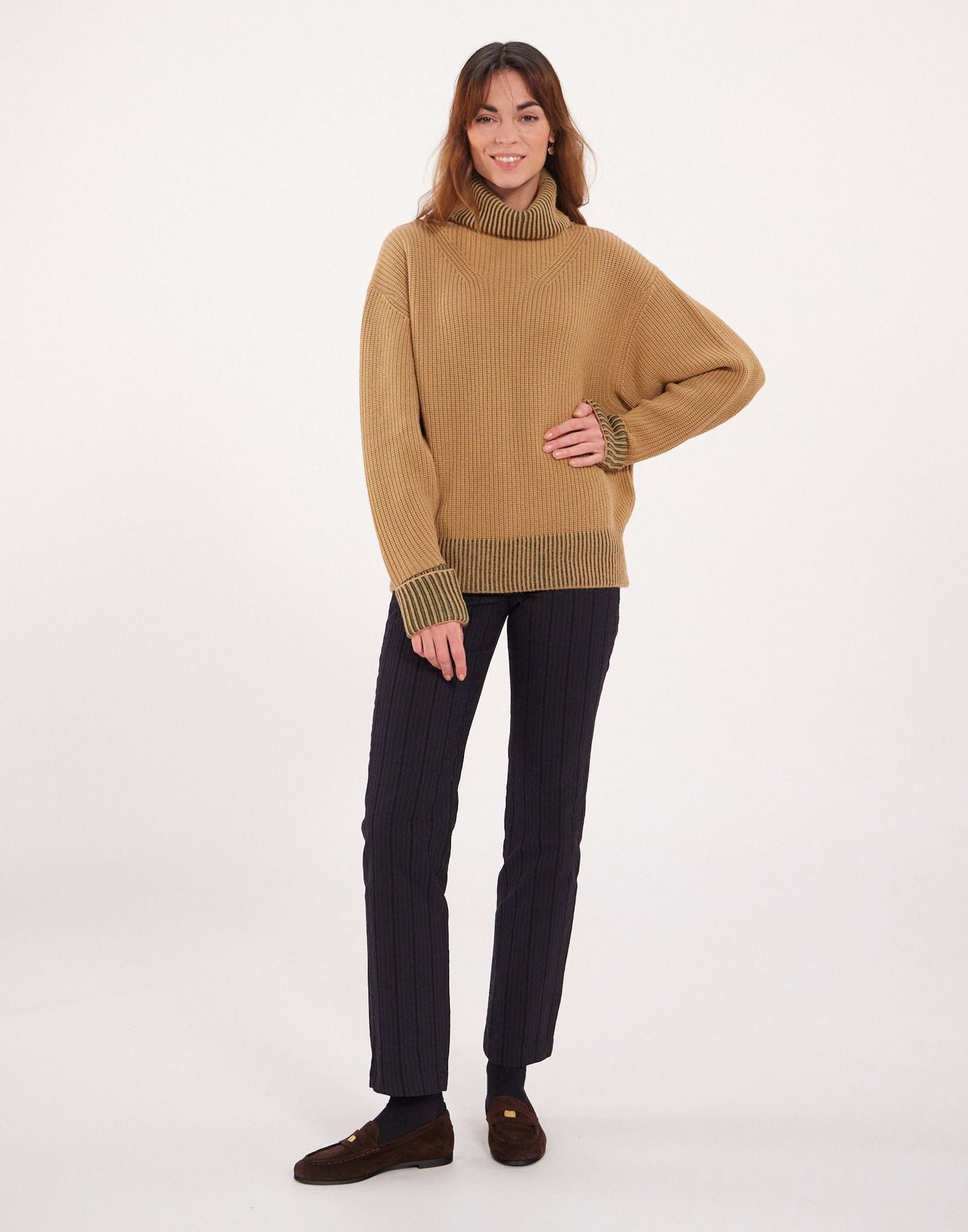 Esra beige wool jumper