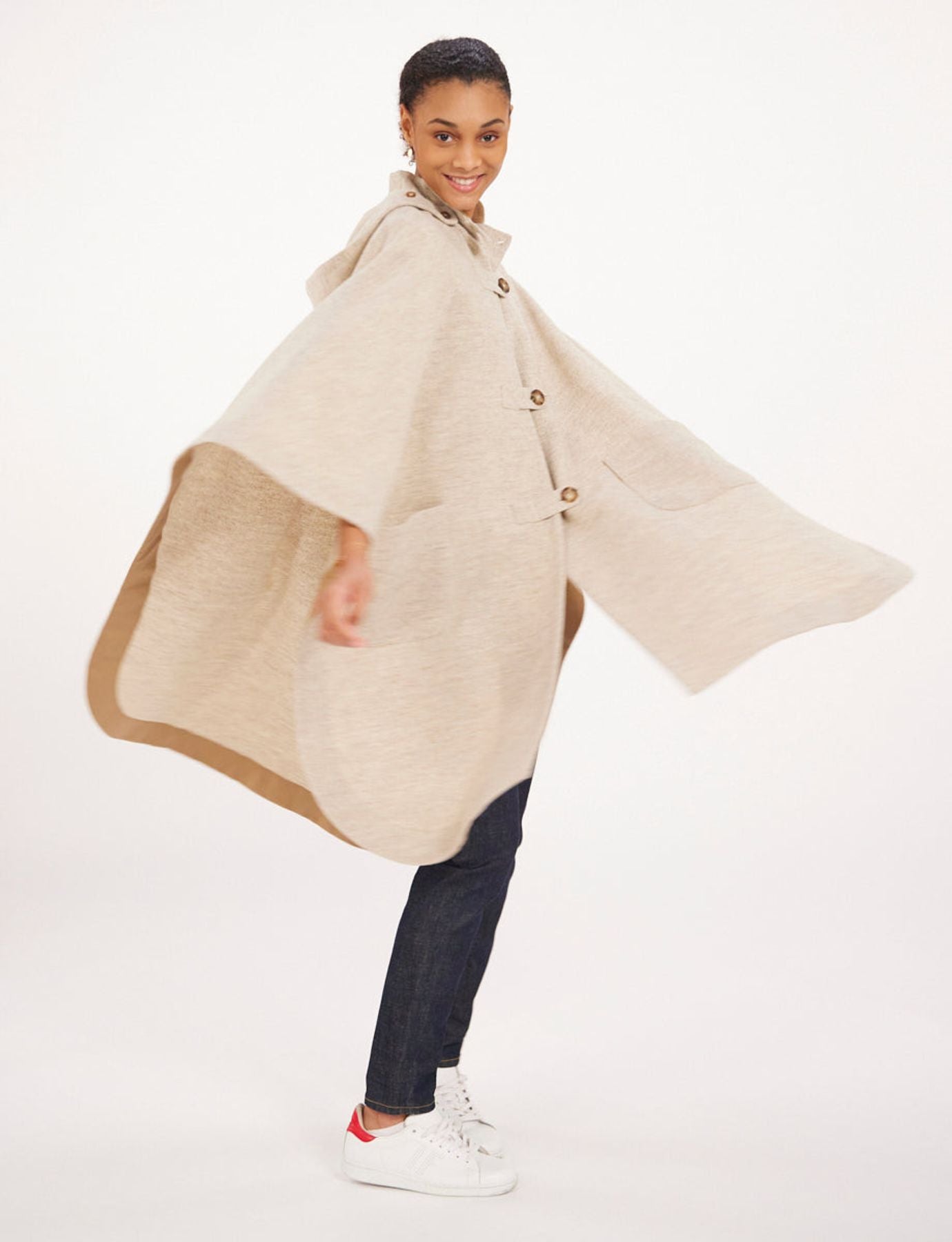 Ruppert beige/ecru wool cape