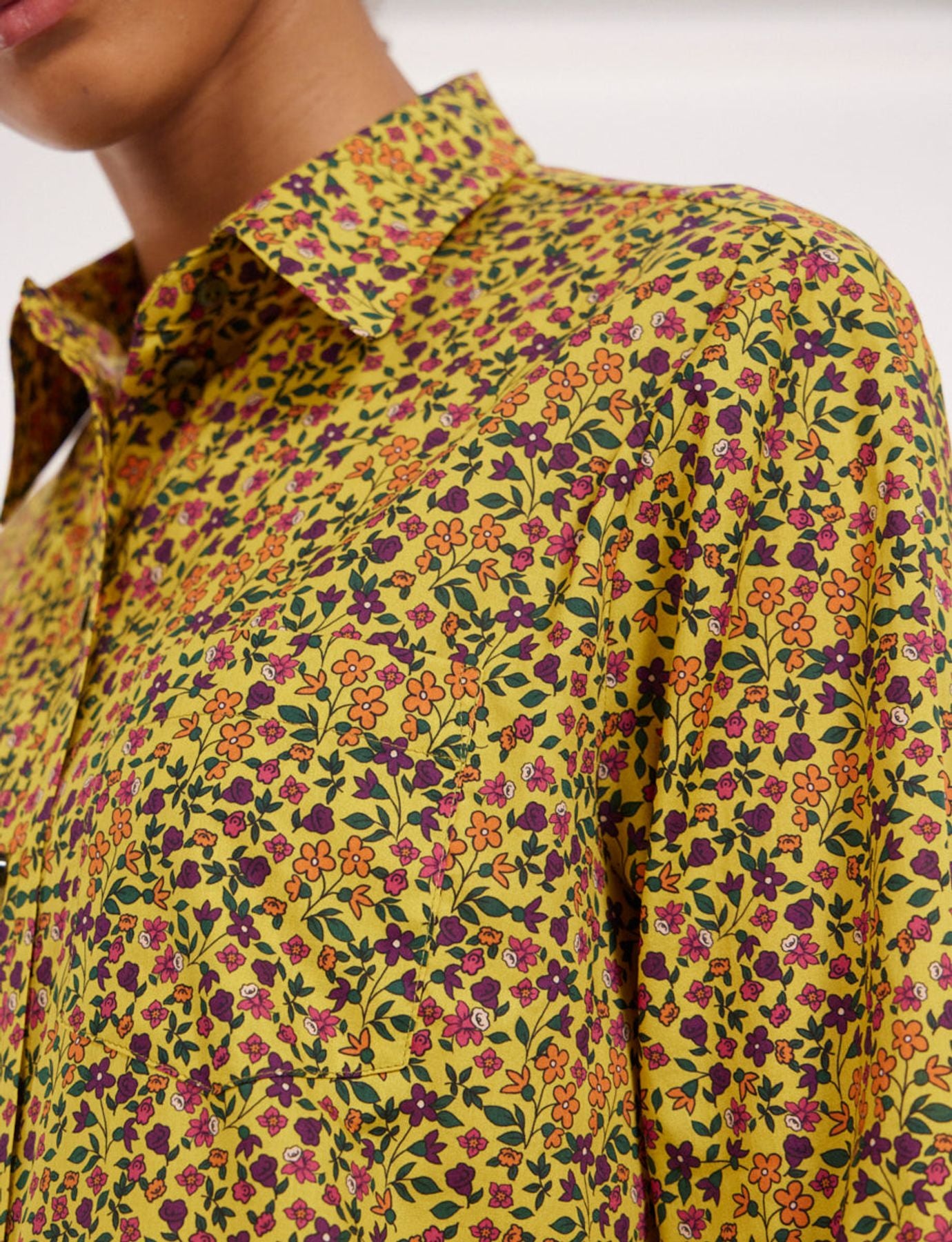 Camisa floral amarilla Maureen