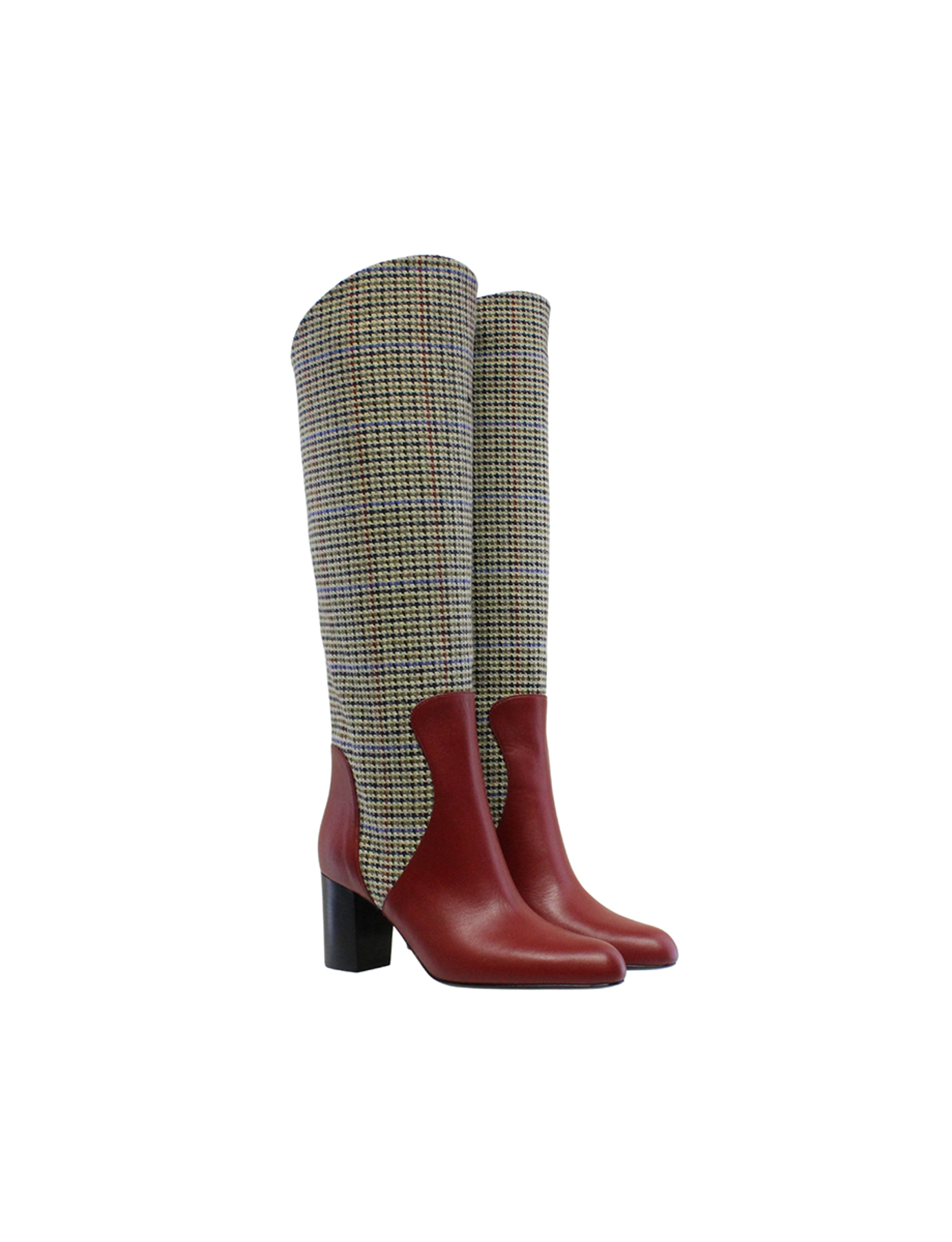 Hoher Stiefel mit Absatz