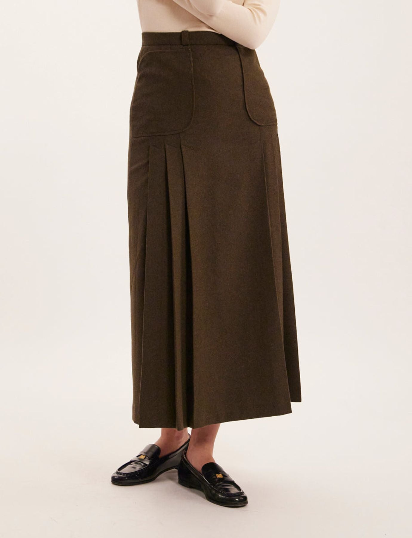 Leila khaki skirt
