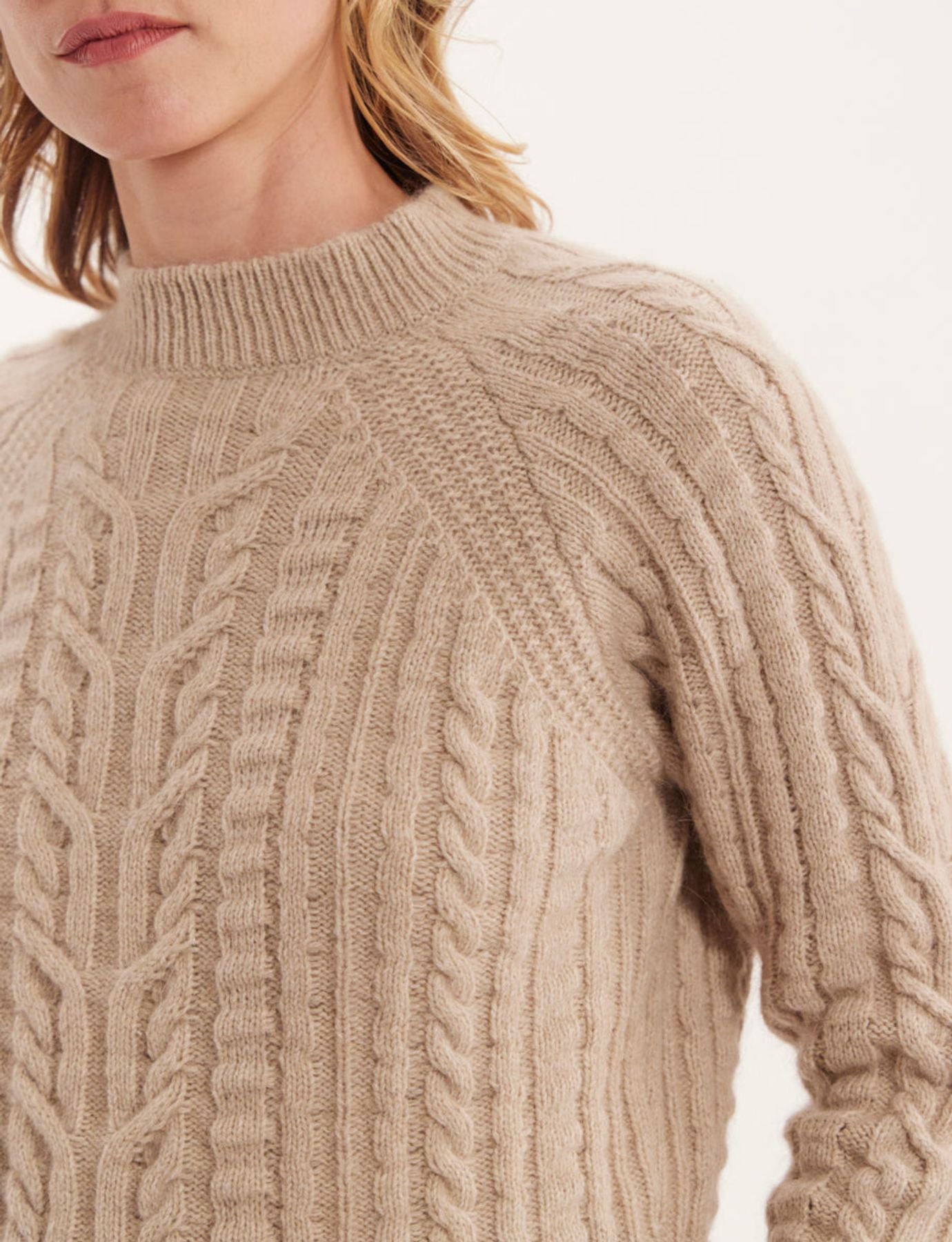 Louison beige jumper