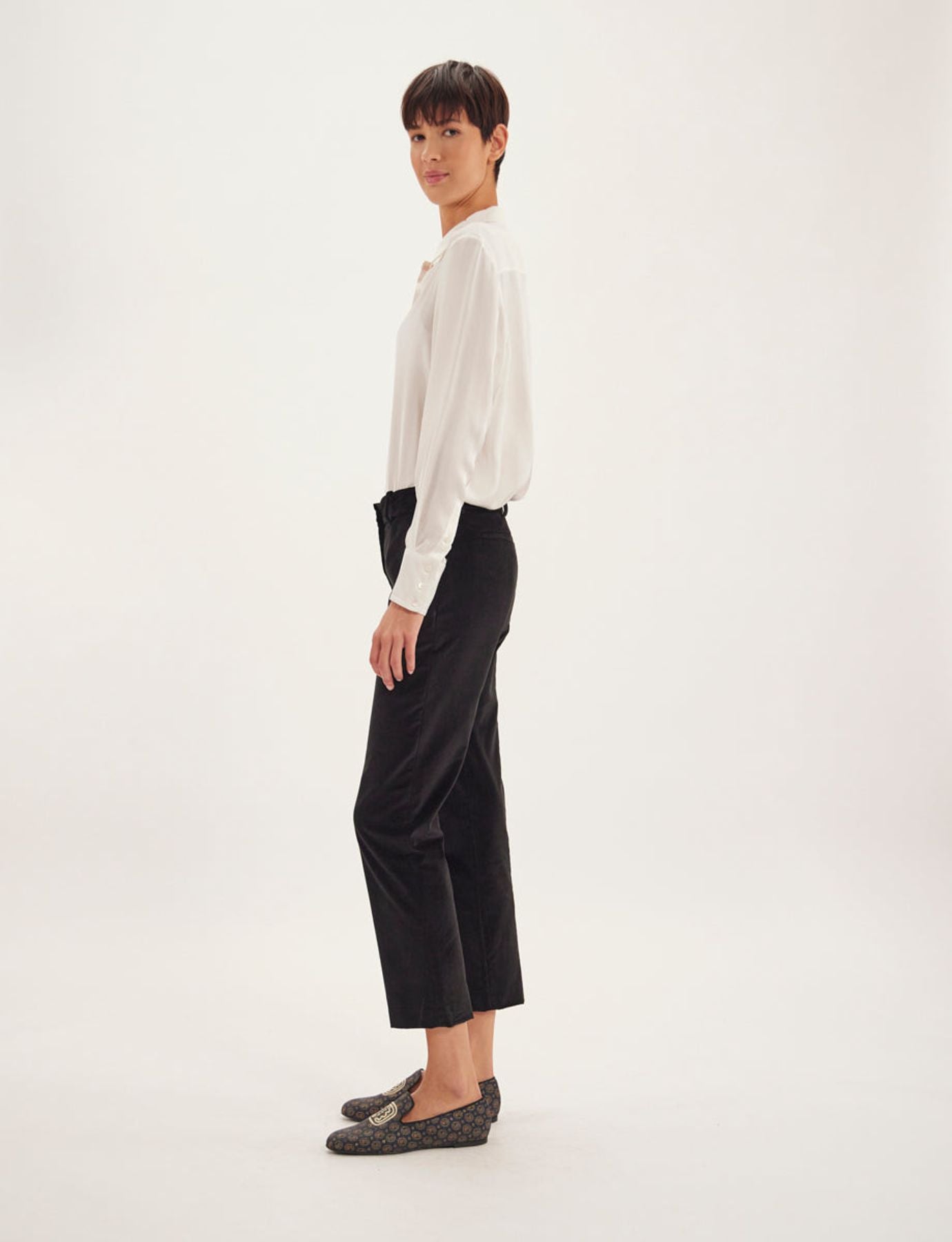 Audrey black trousers