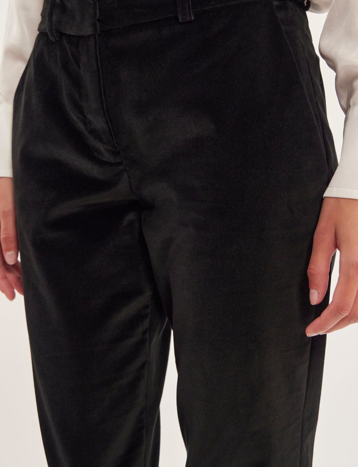 Audrey black trousers