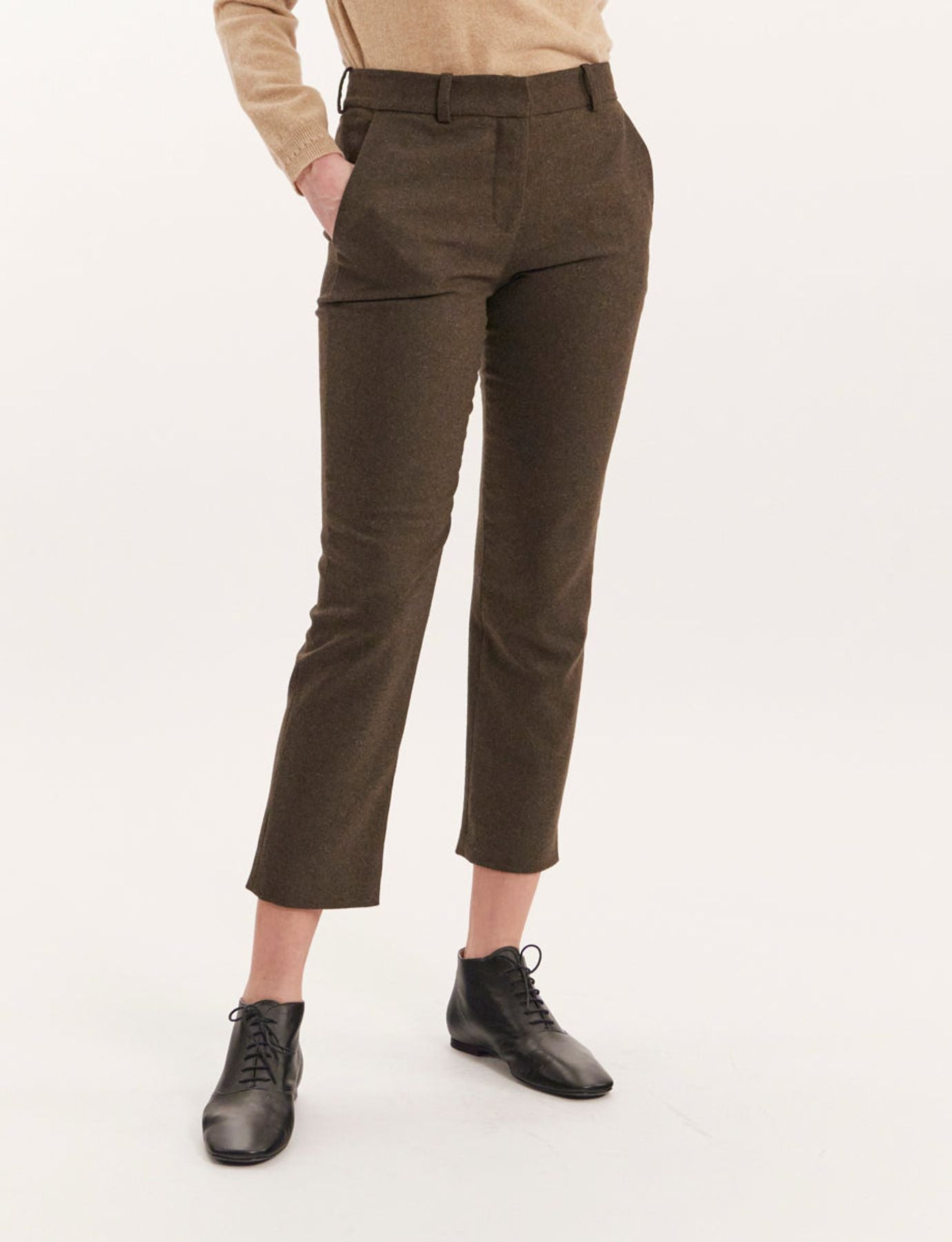 Audrey khaki trousers