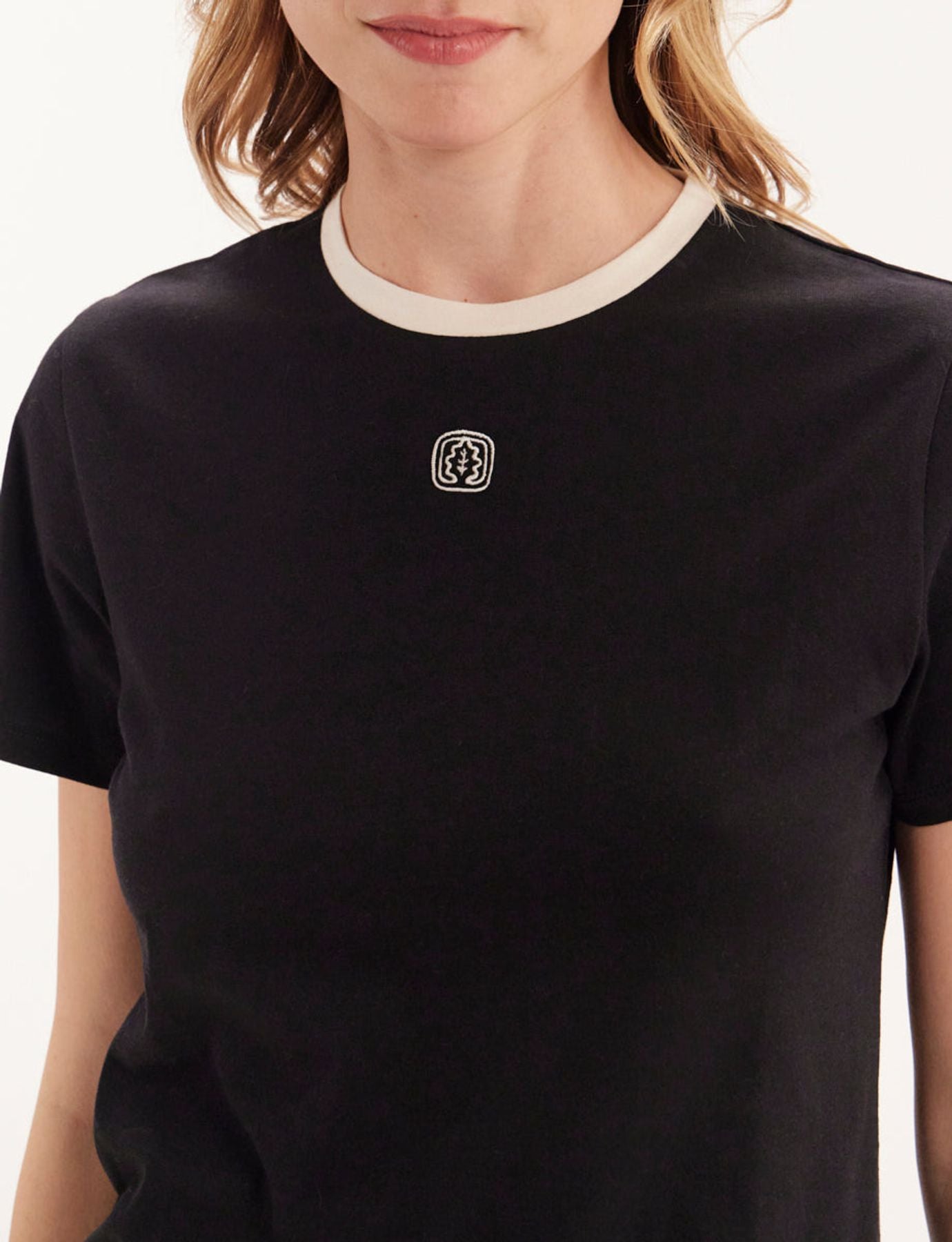 Camiseta Oscar negra