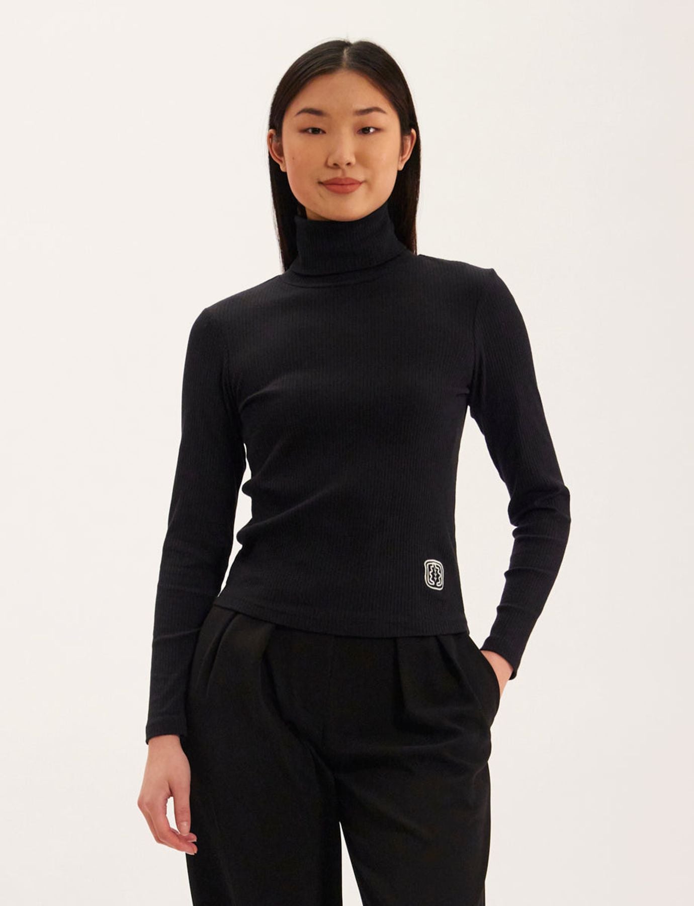 Matthieu black lightweight turtleneck jumper
