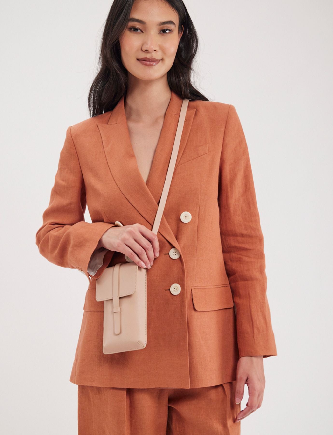 Bolso Smartphone Léonore piel nude