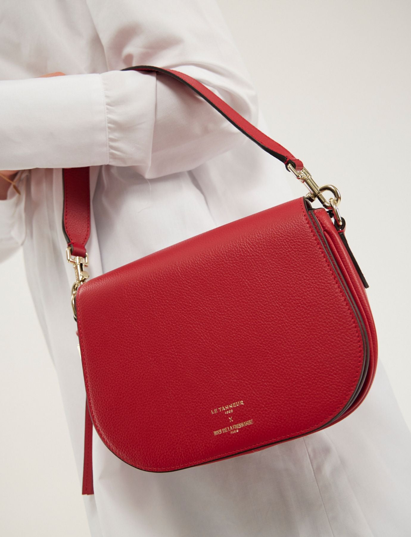 Petit sac à bandoulière rouge Ines x Le Tanneur