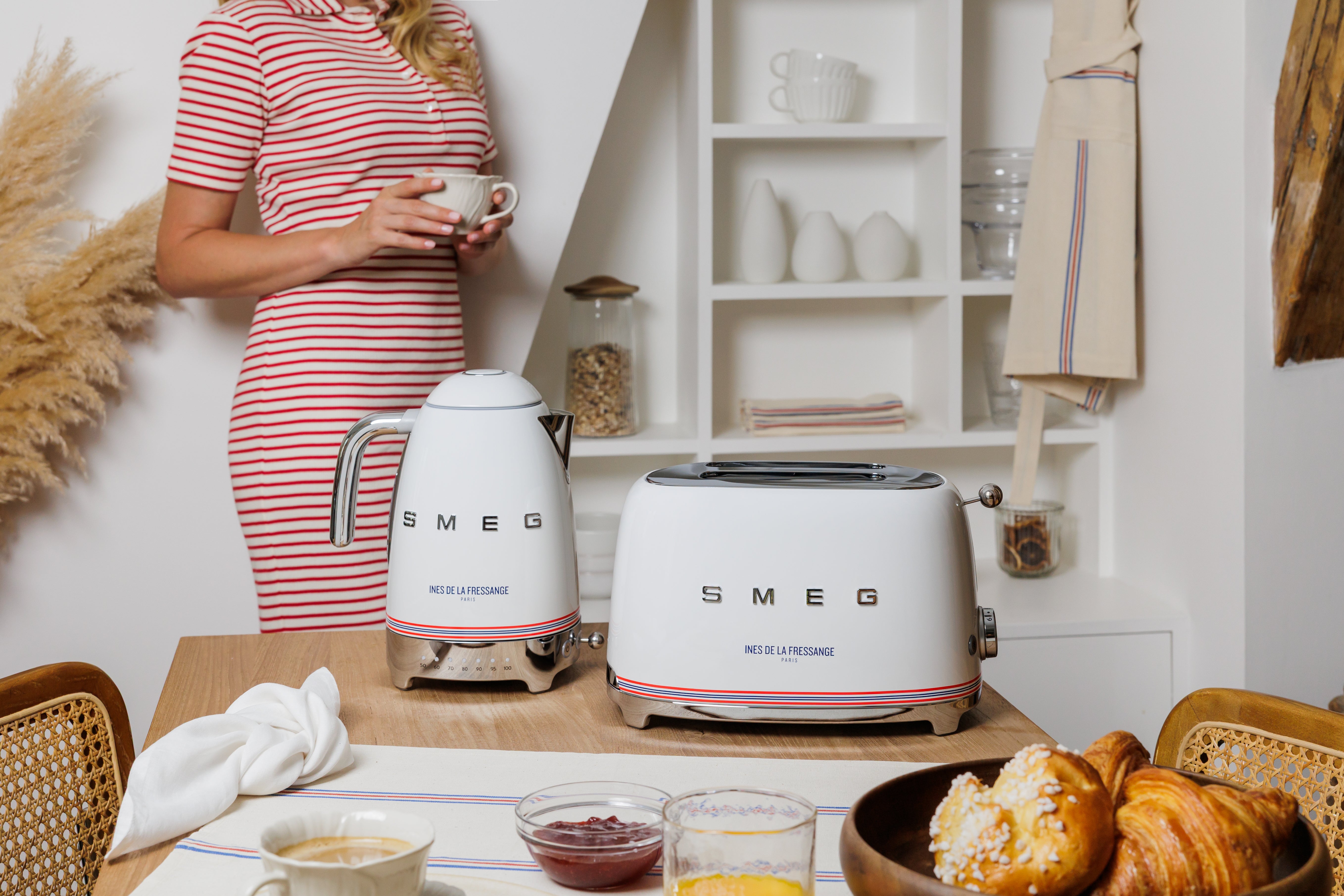Collaboration SMEG x Ines de la Fressange
