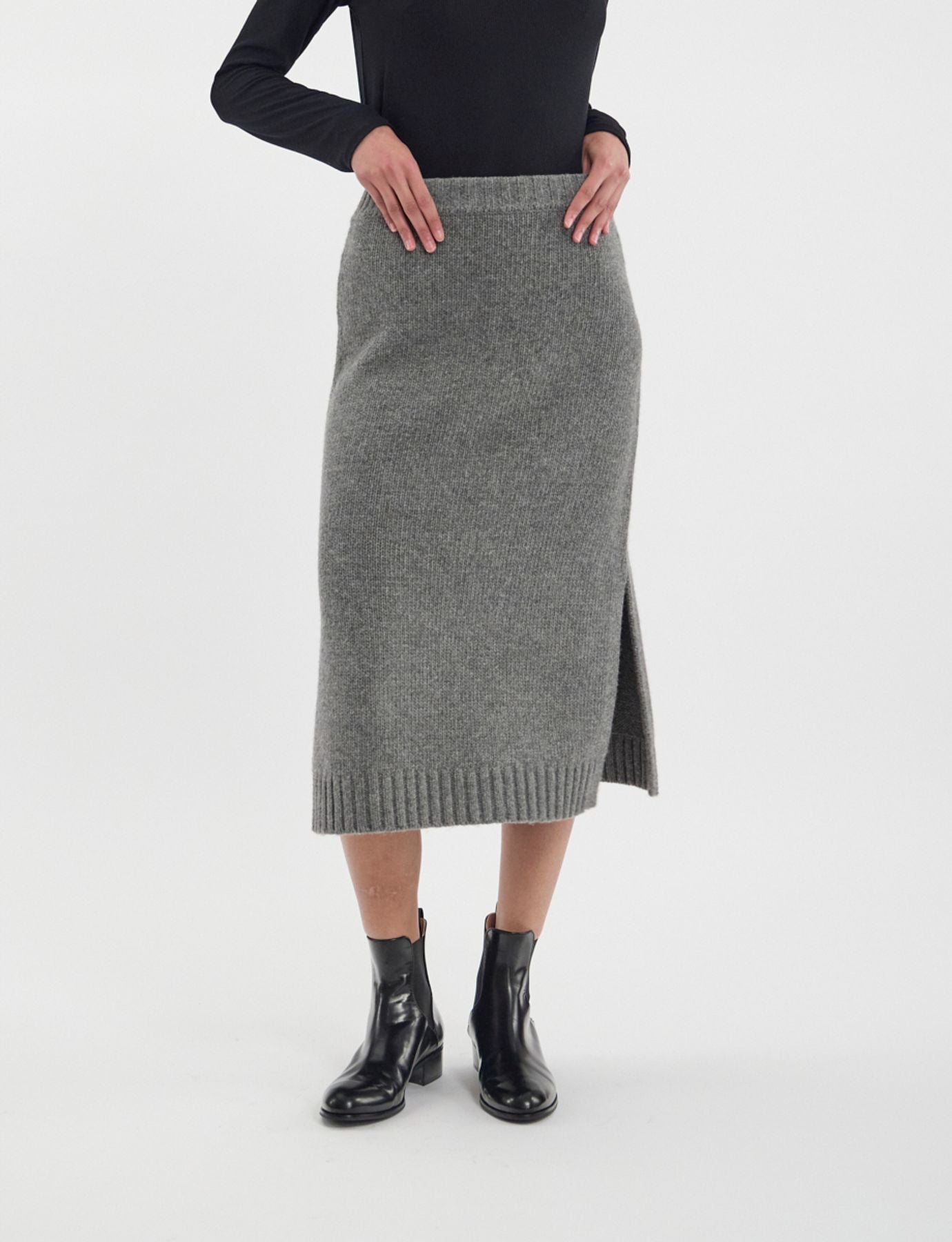 damia-skirt-in-responsible-grey-wool