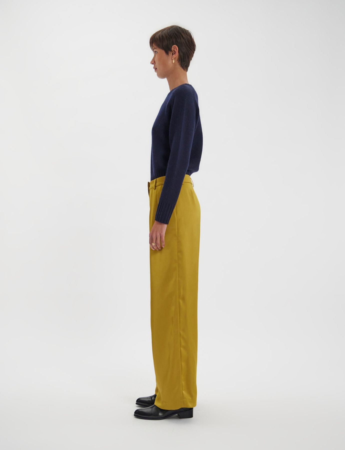 Luciano mustard trousers