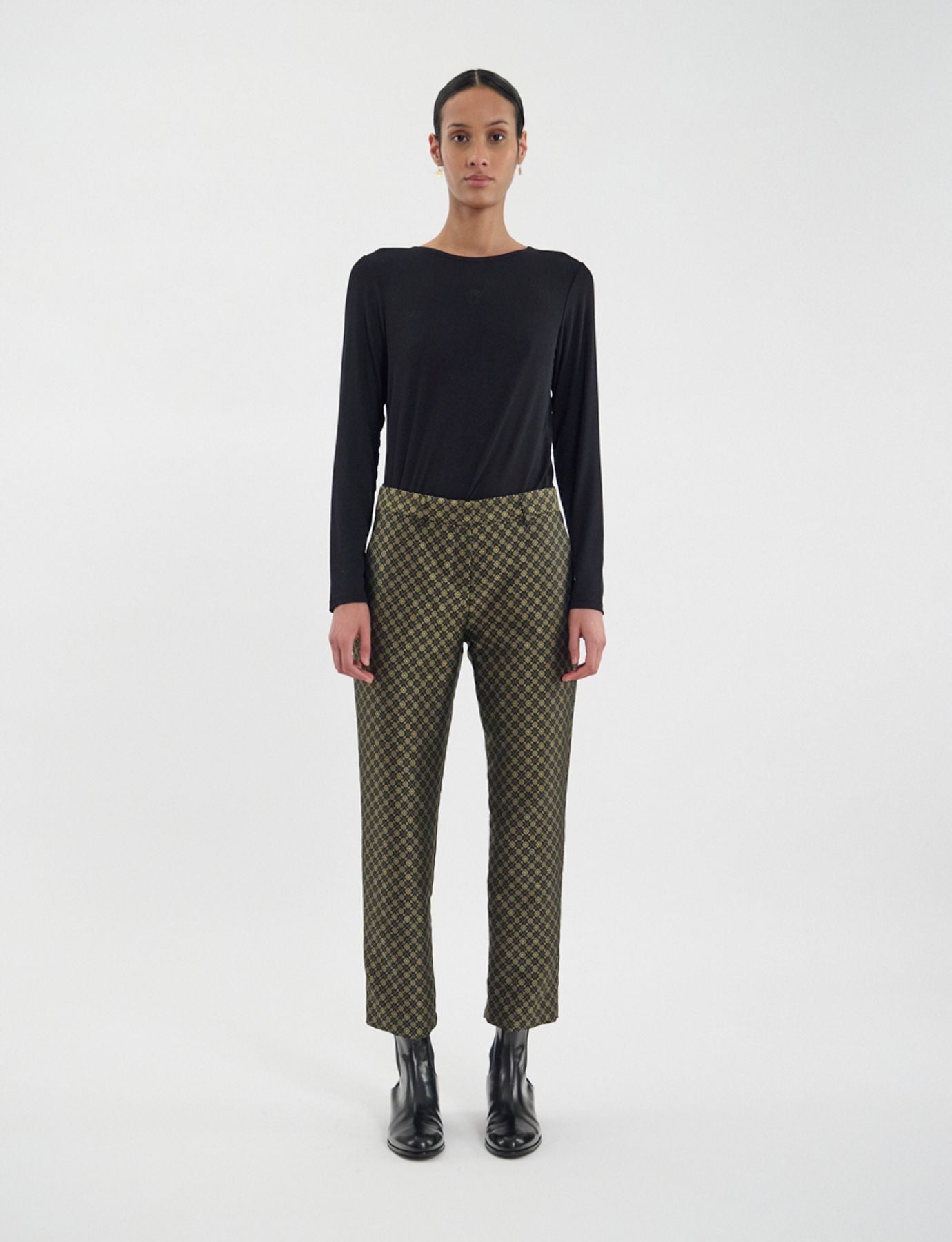 pantalon-audrey-tissage-jacquard-noir-et-dore