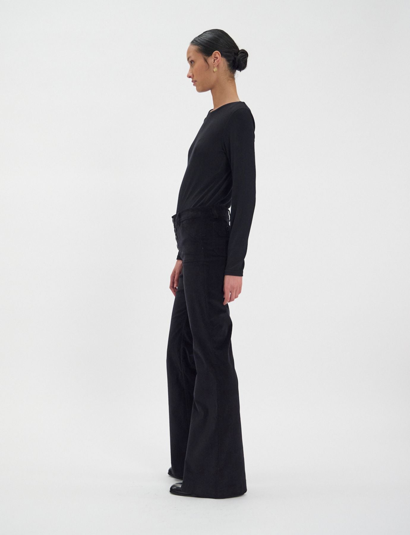 charlotte-trousers-in-smooth-black-velvet