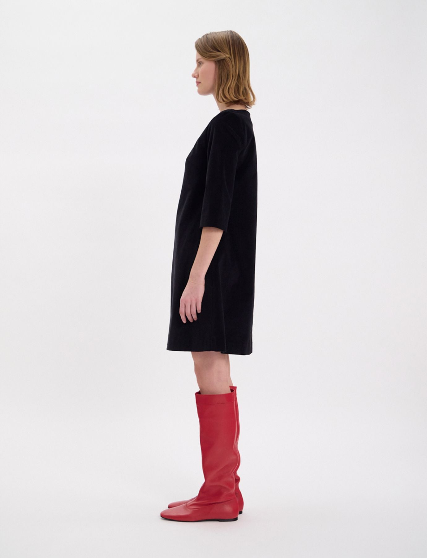 Robe Megan en velours lisse noir