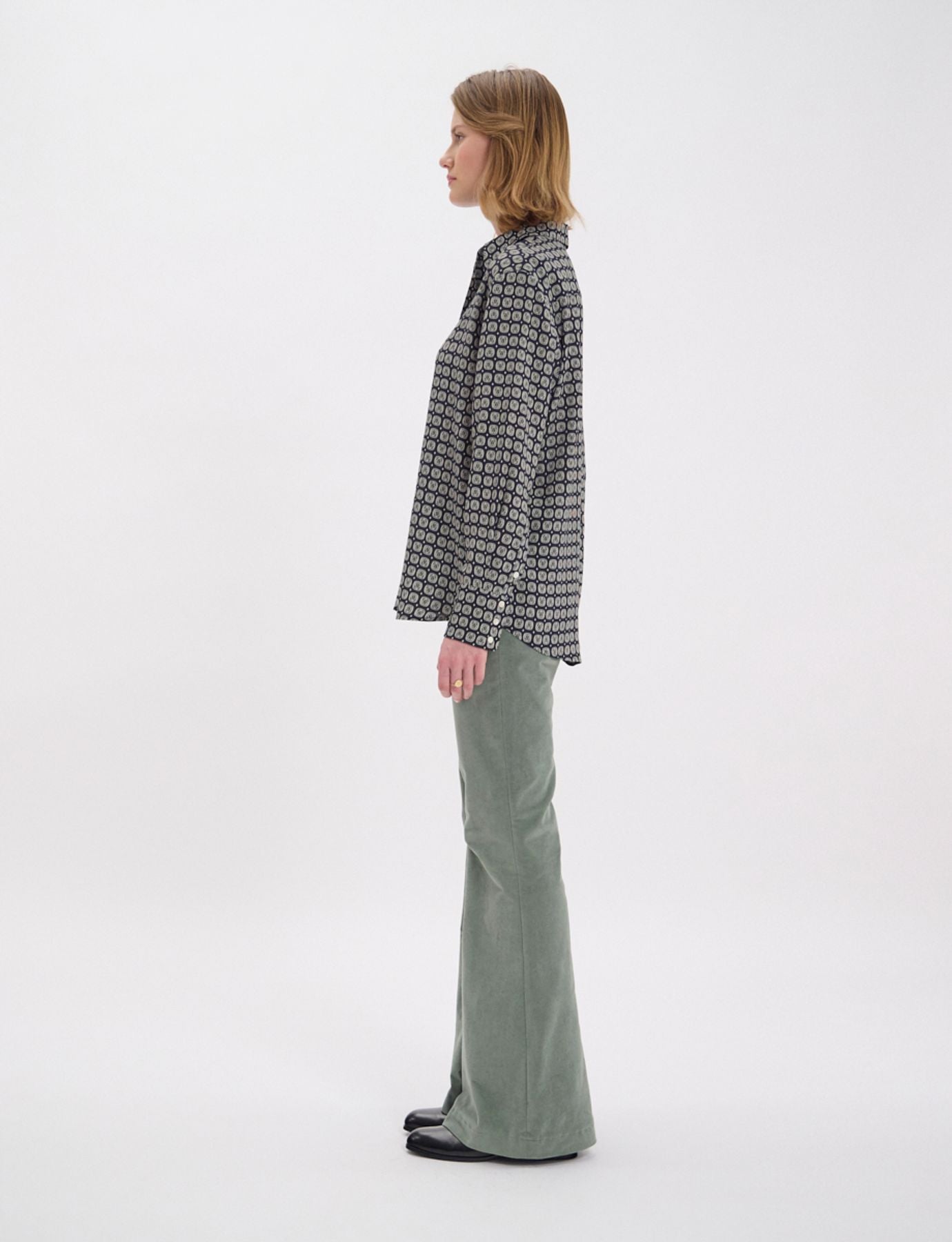 Maureen oak leaf pattern shirt