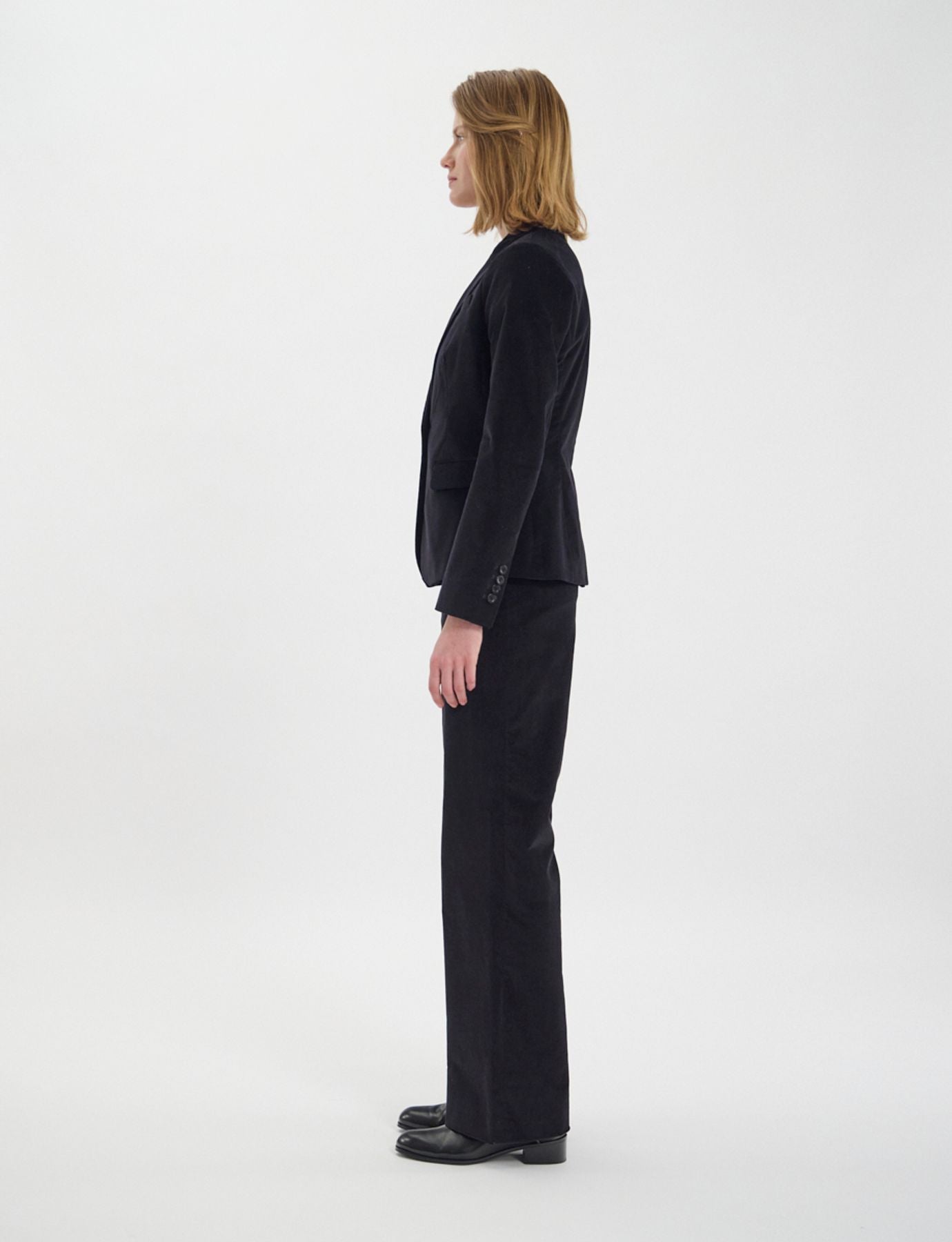 Chaqueta Nicoletta de terciopelo negro liso