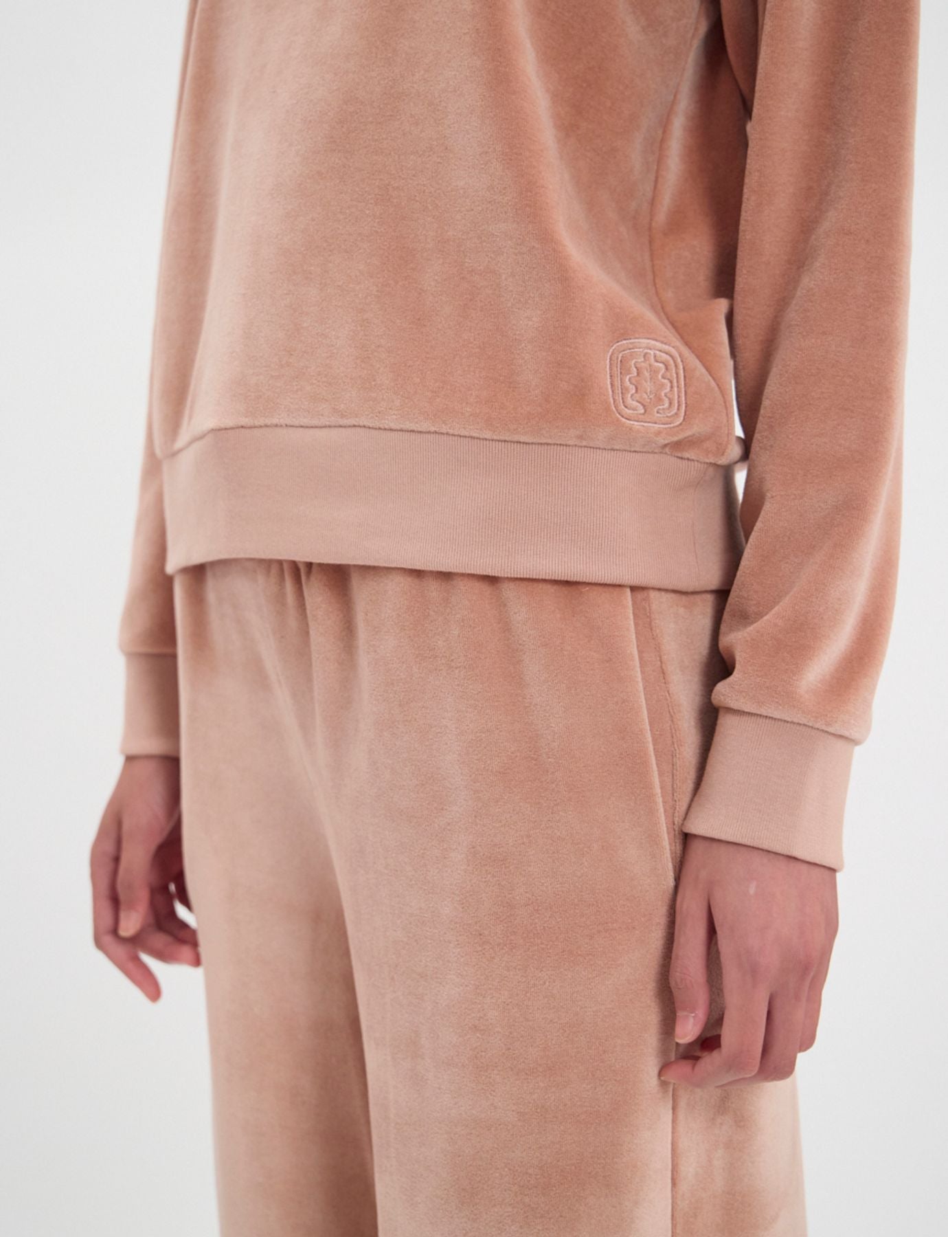 Jersey Mathilde de terciopelo suave rosa empolvado