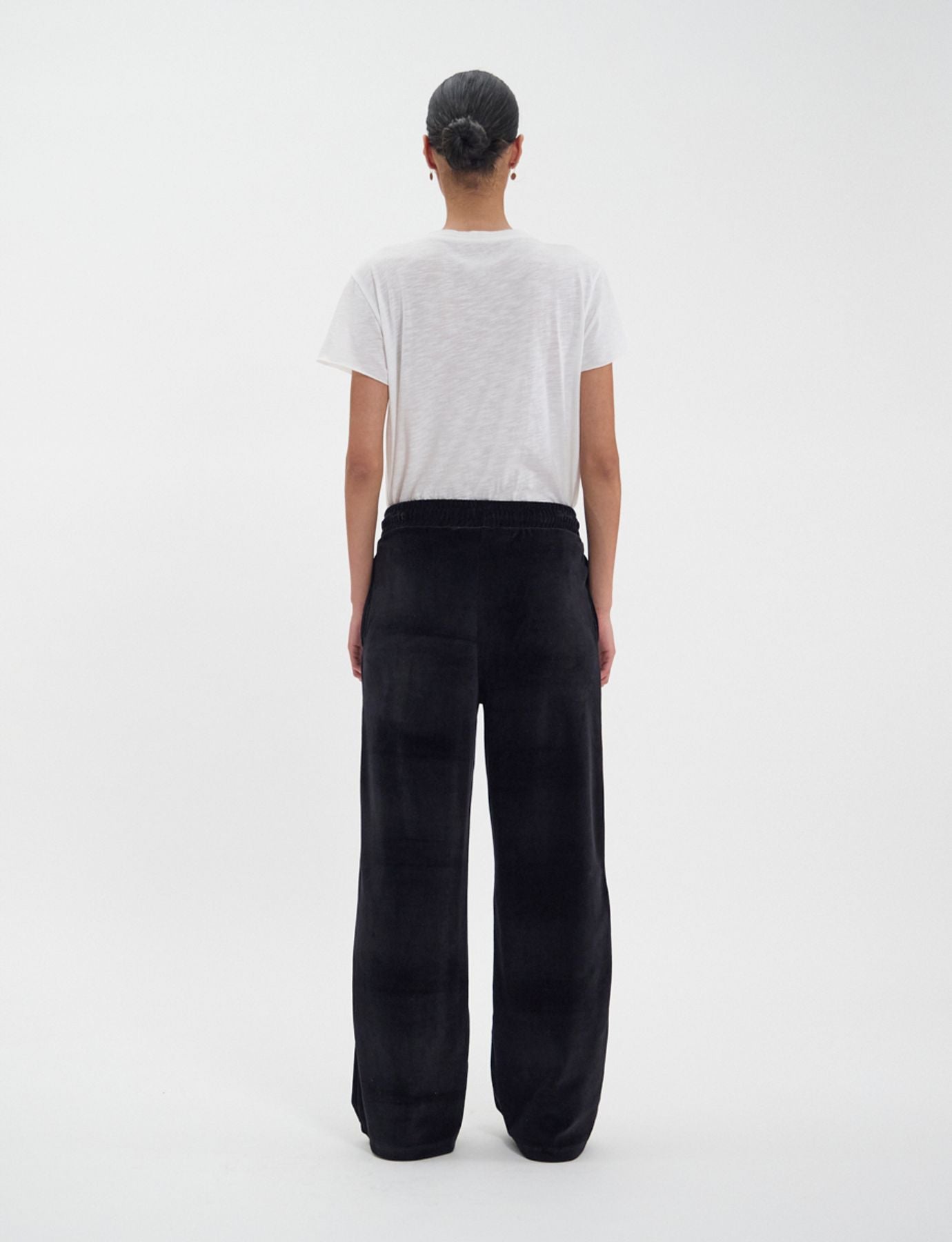 Britney jogging bottoms in smooth black velvet