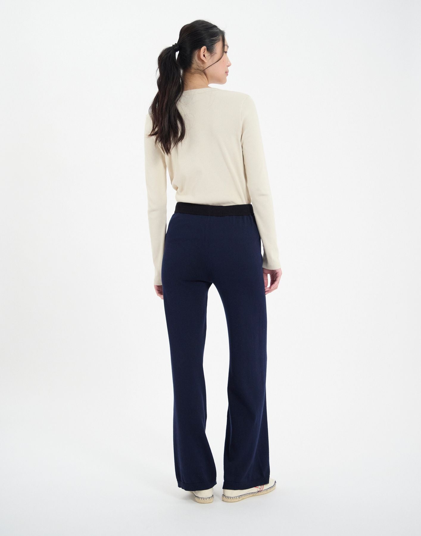 pantalon-john-en-coton-marine-fonce